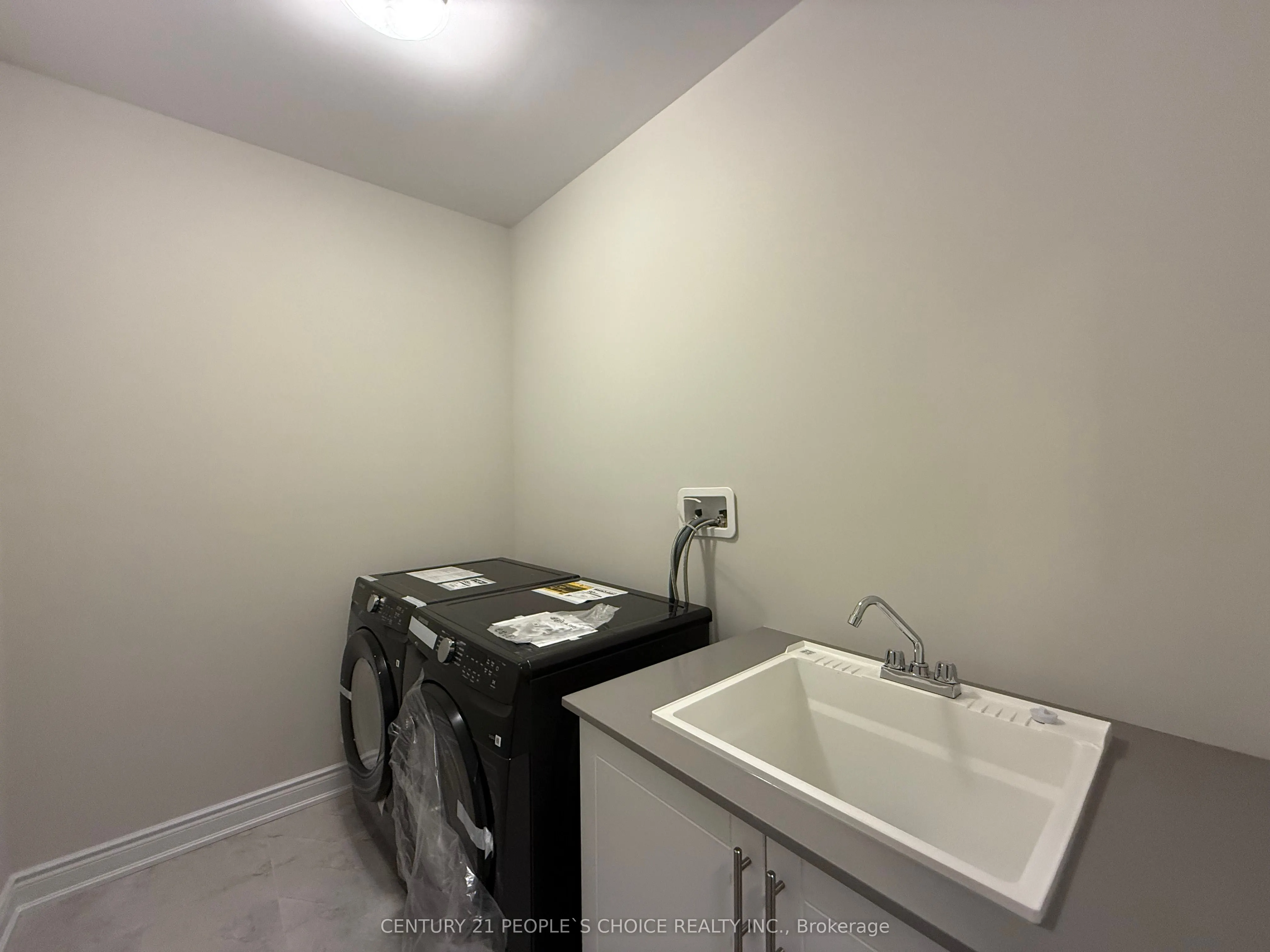 1226 Anthonia Trail E
