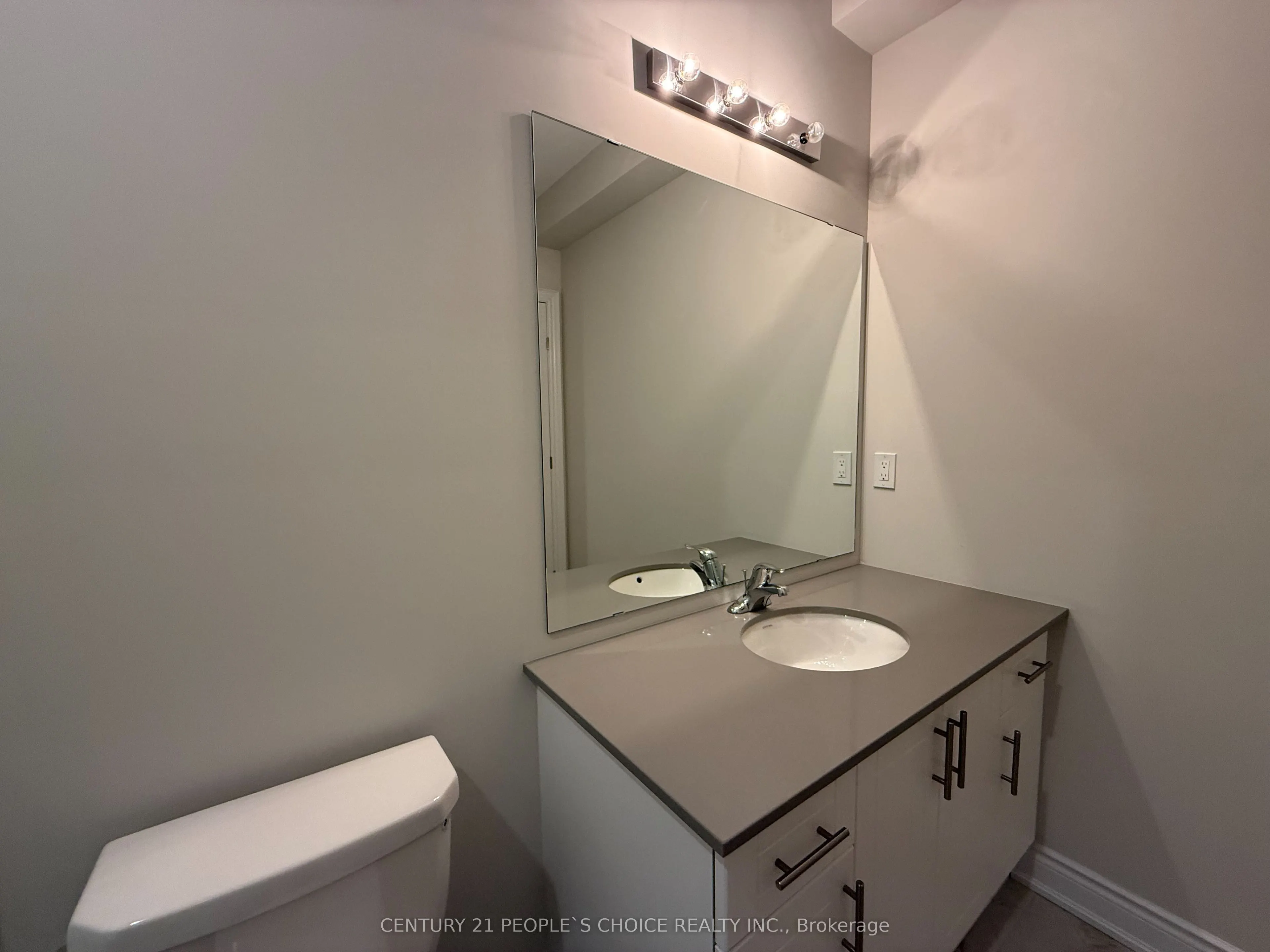 1226 Anthonia Trail E