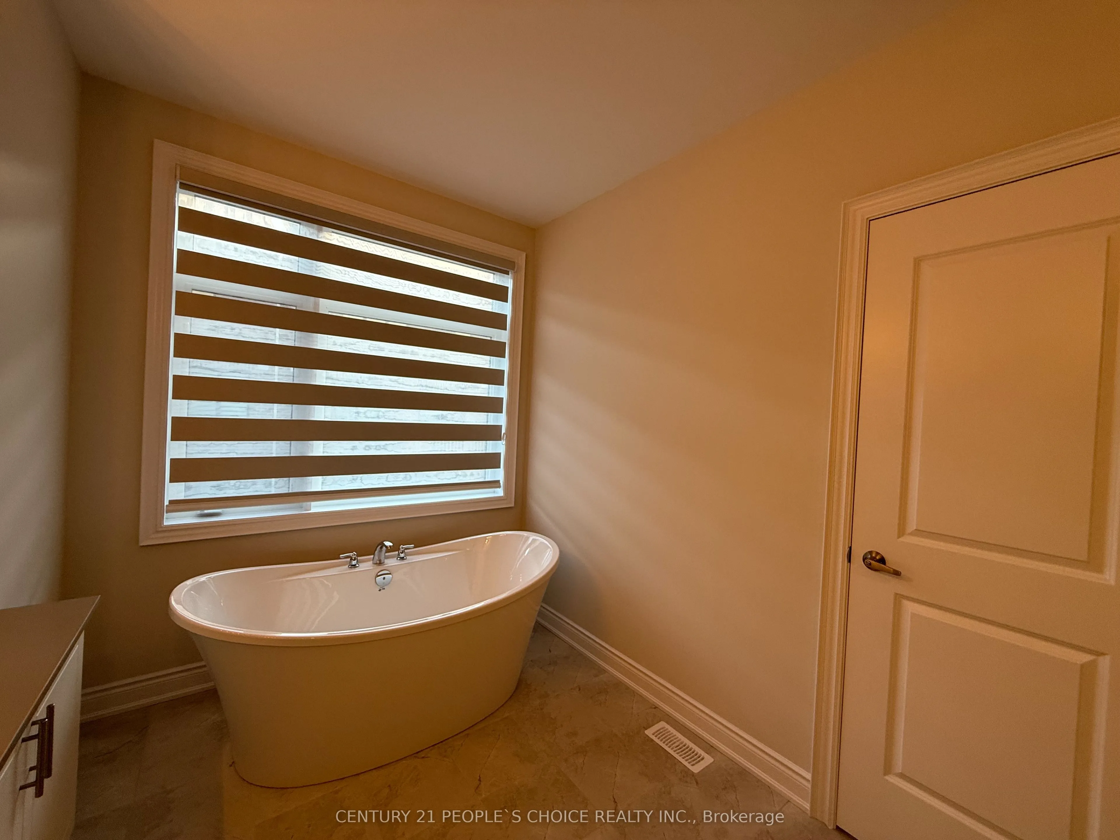 1226 Anthonia Trail E
