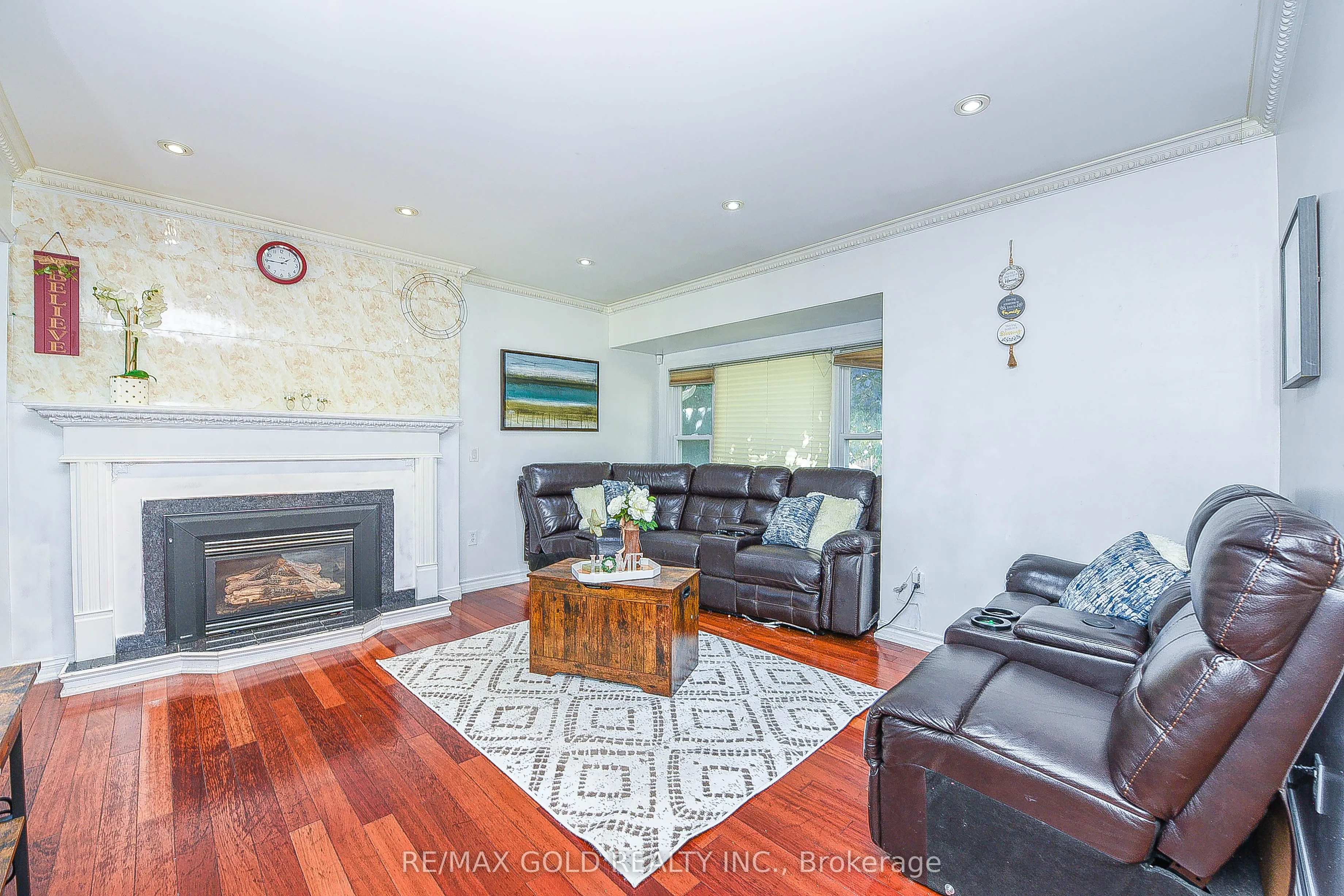 13 Foster Road