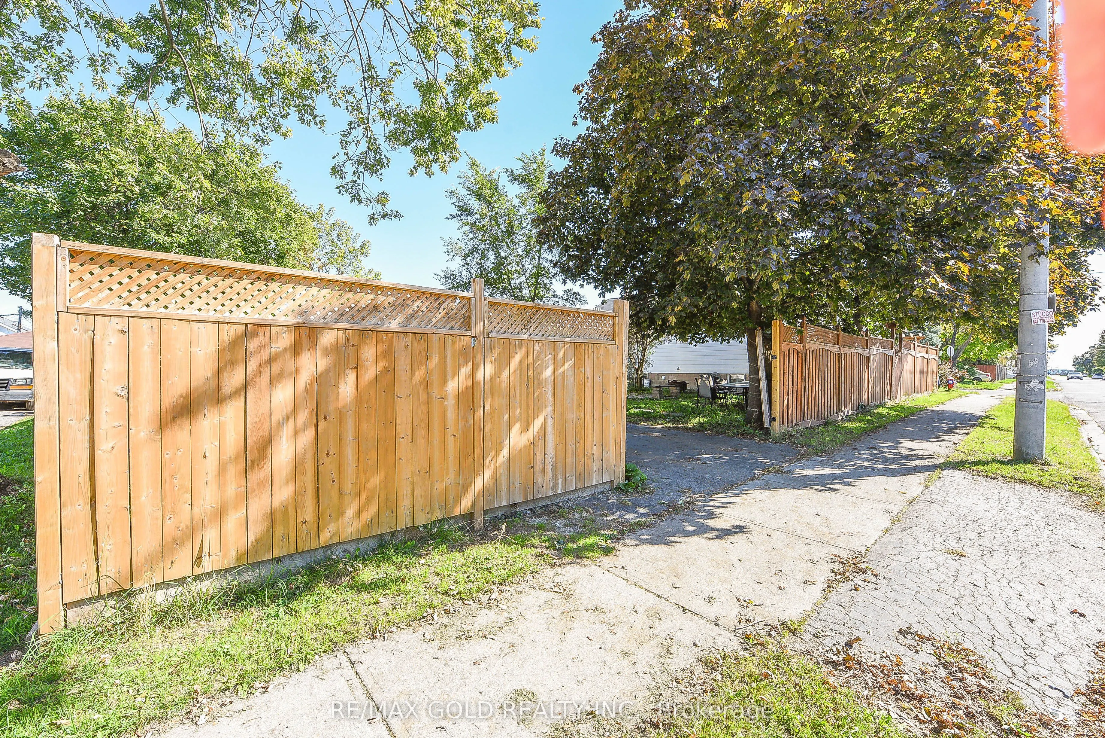 13 Foster Road