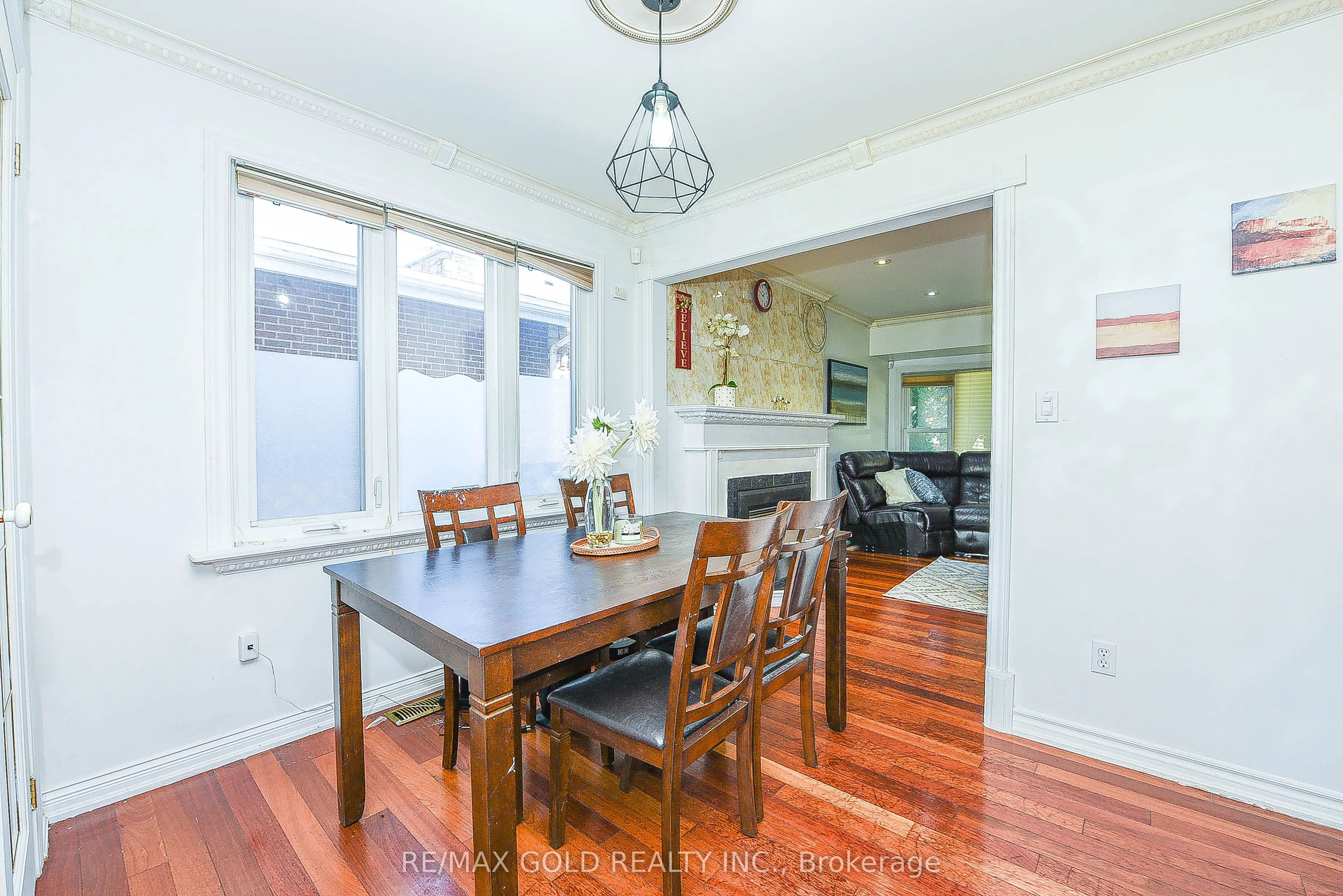 13 Foster Road