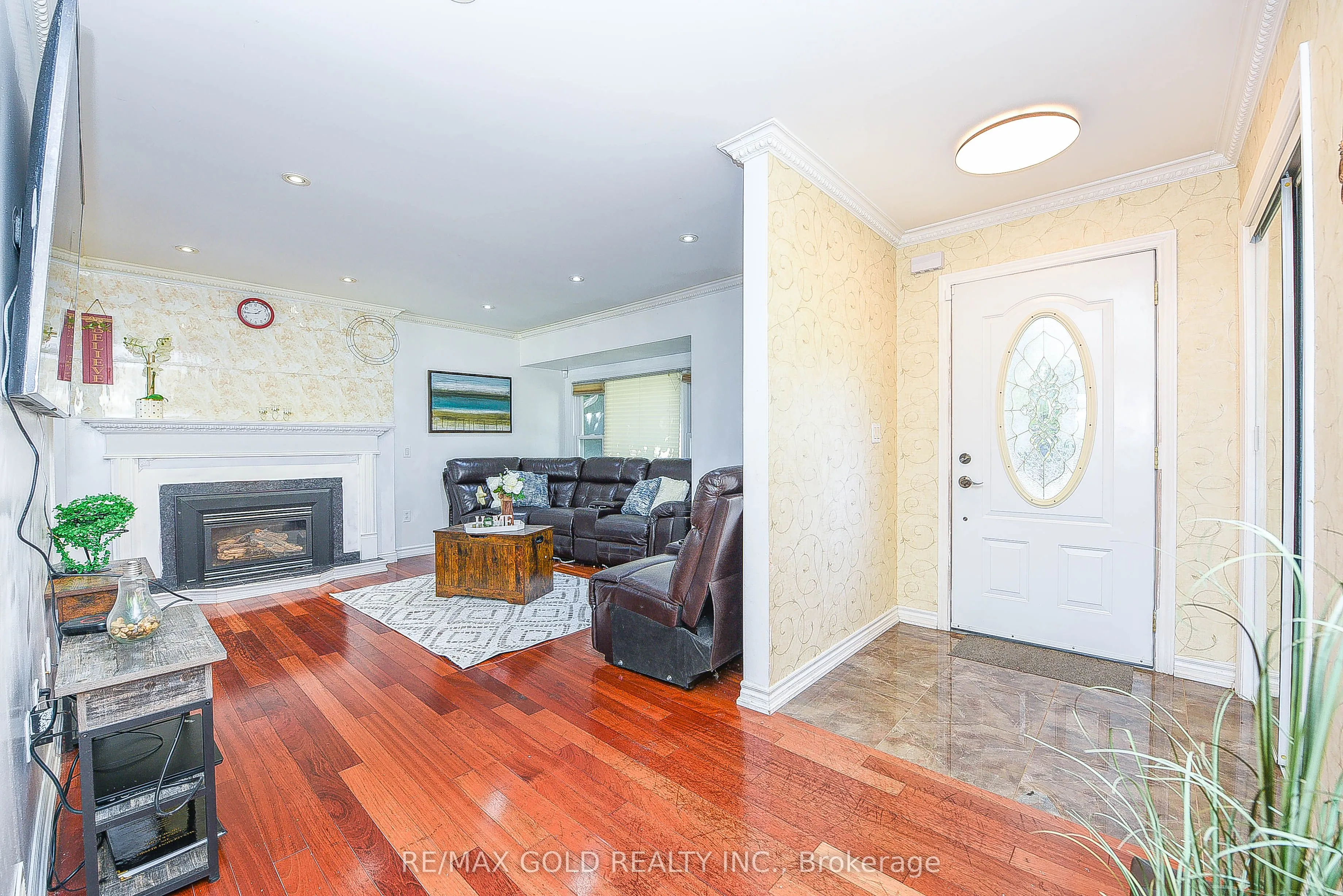 13 Foster Road