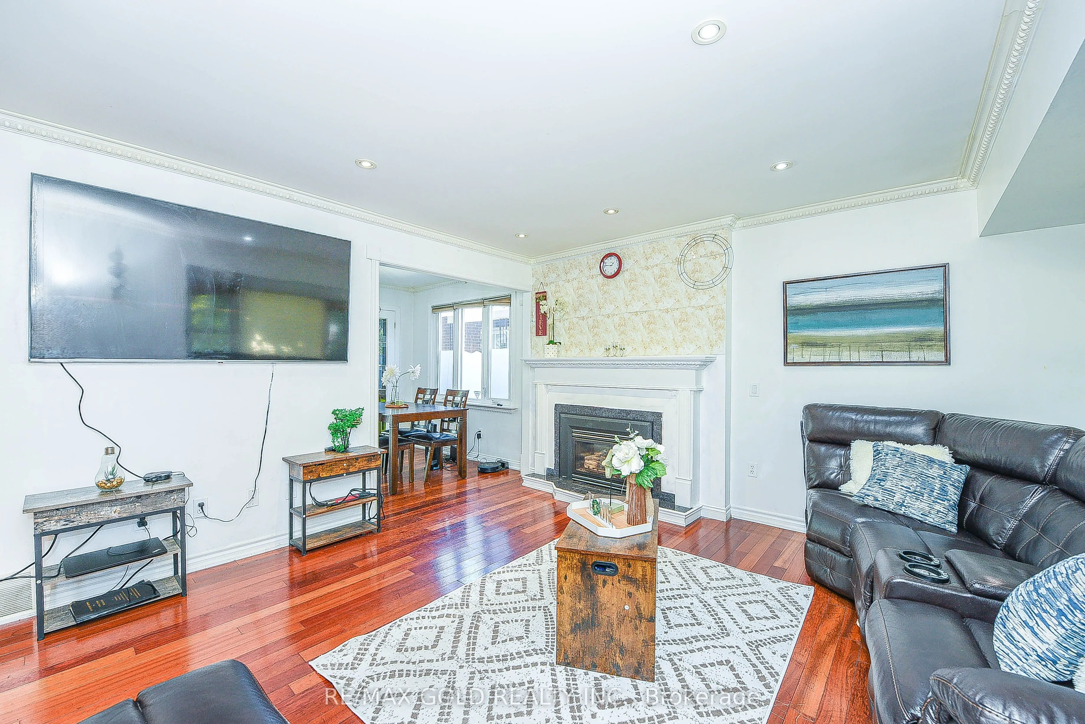 13 Foster Road