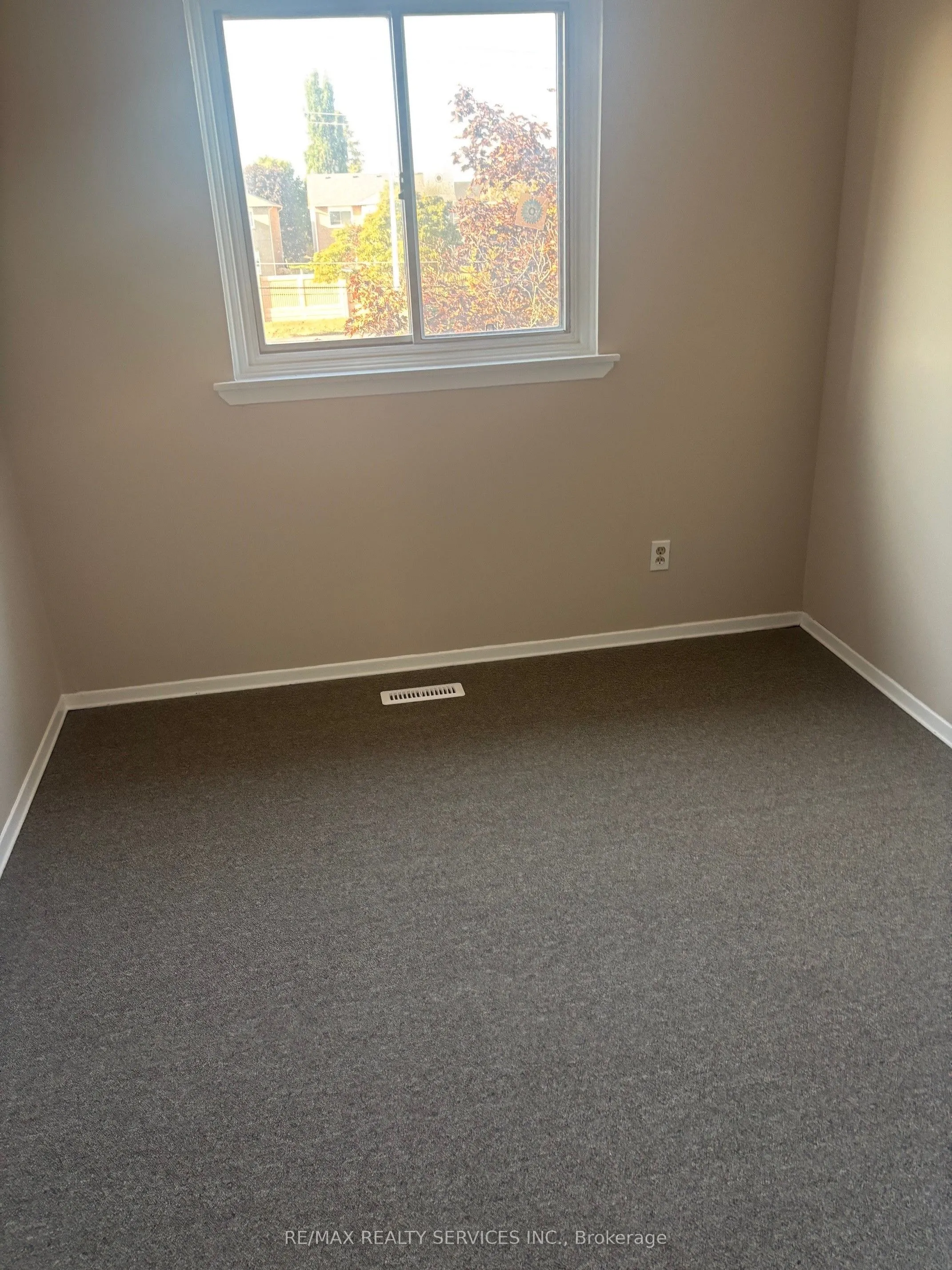 119 Moregate Crescent, #119
