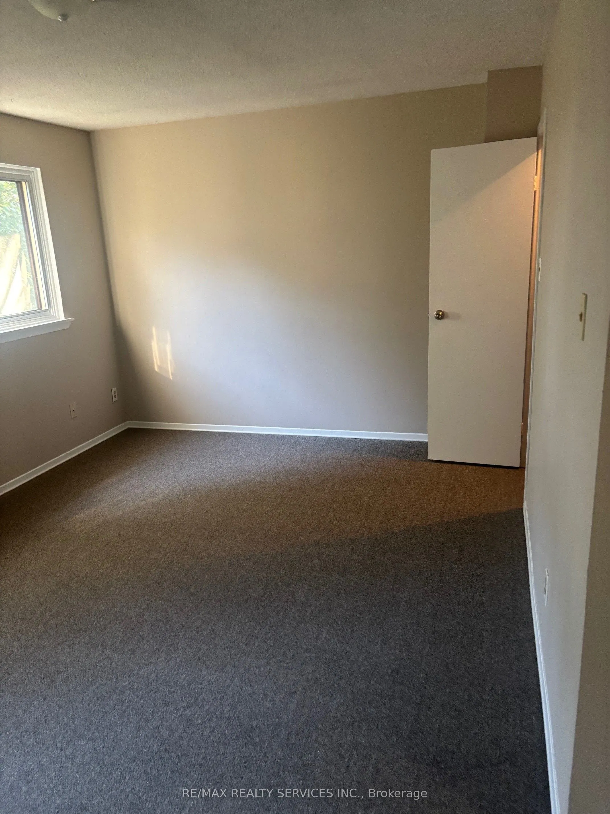 119 Moregate Crescent, #119