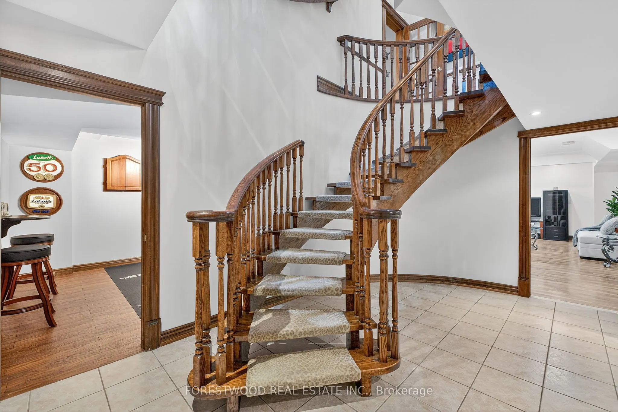 971 Lovingston Crescent