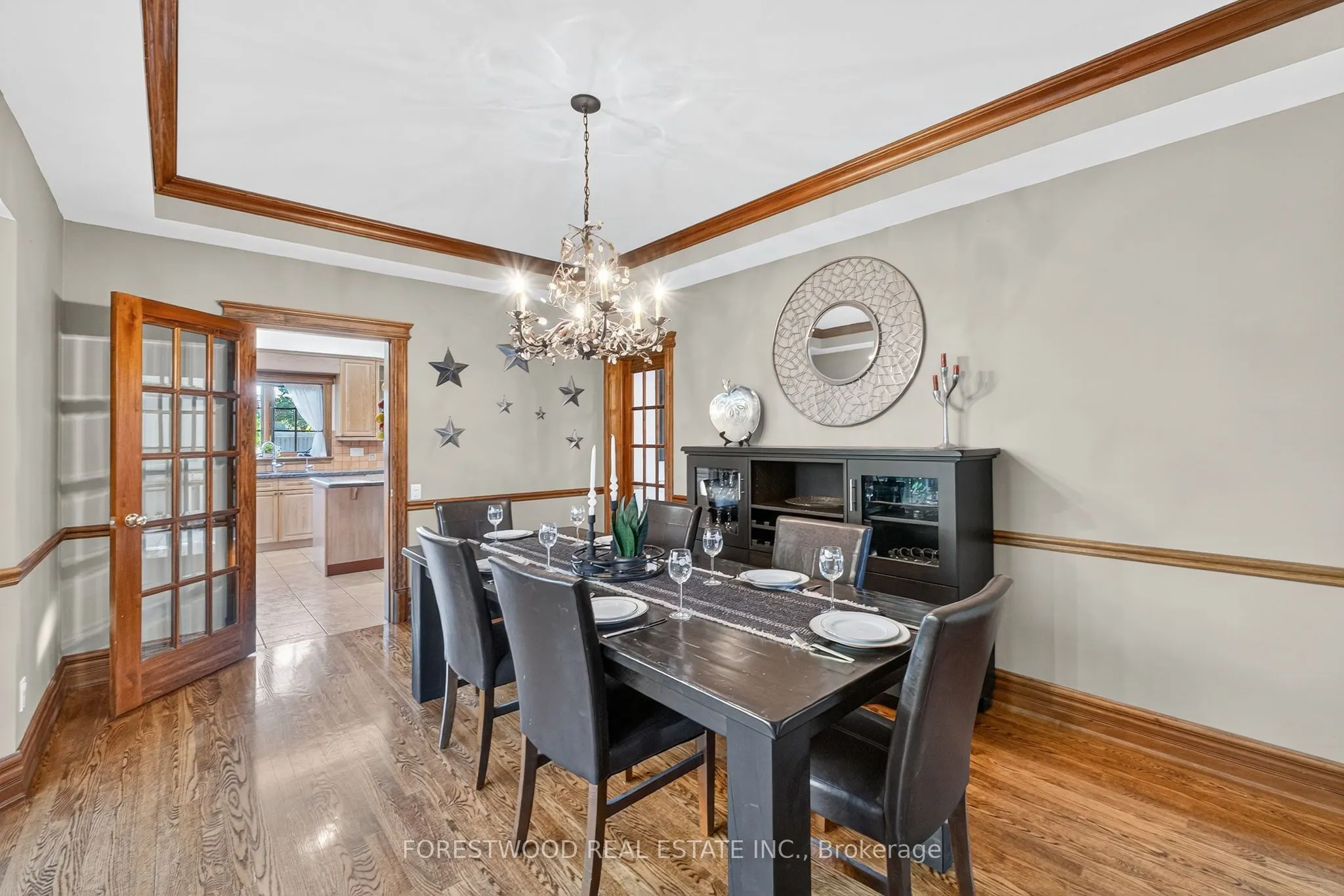 971 Lovingston Crescent