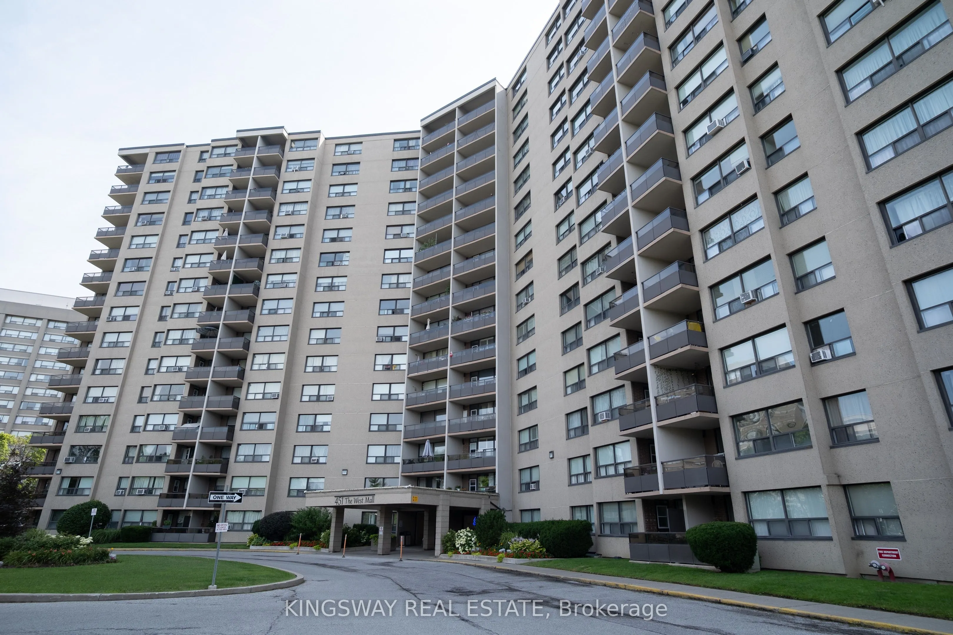 451 The West Mall Drive, #518