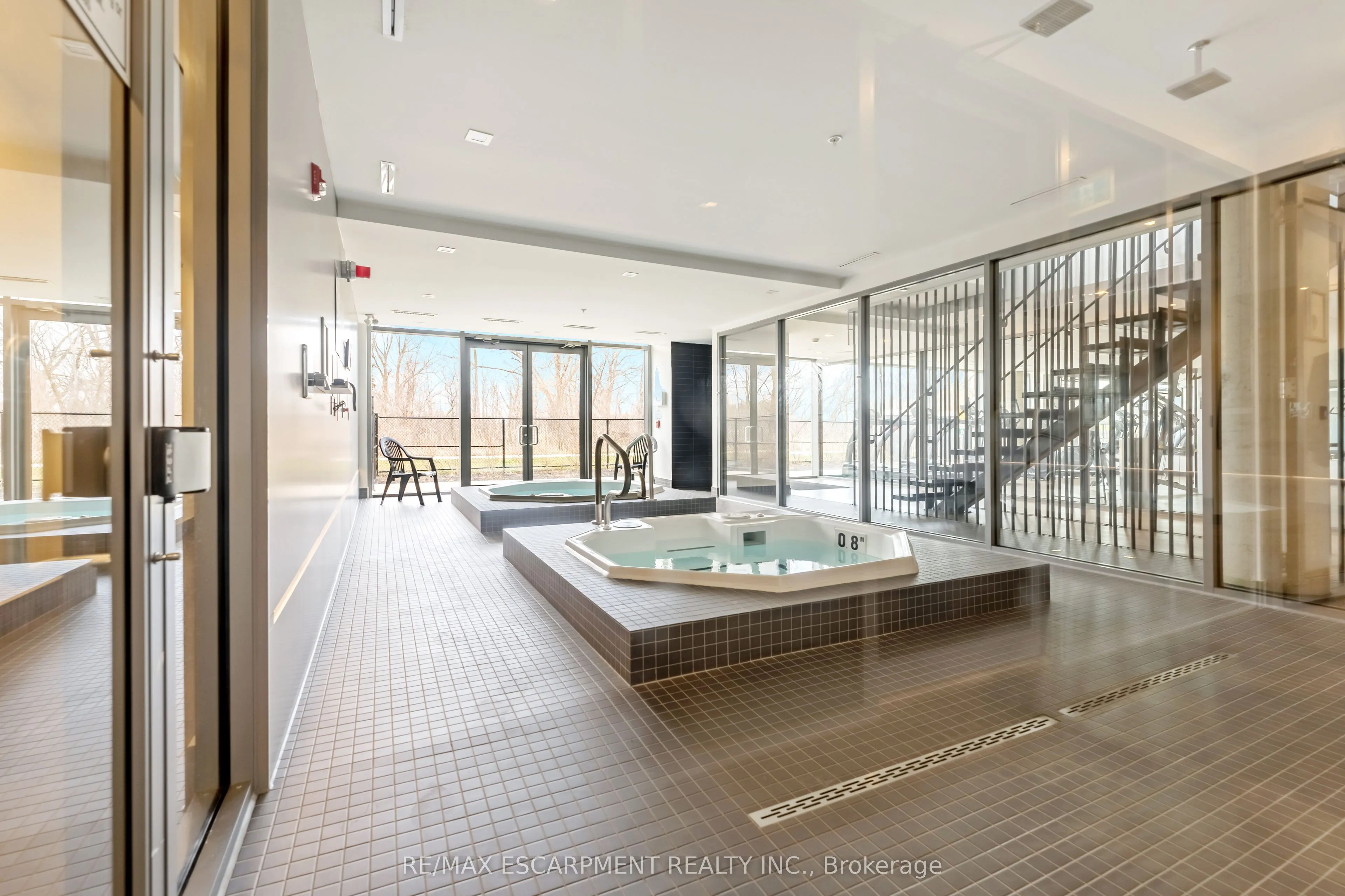 5220 Dundas Street, #D515