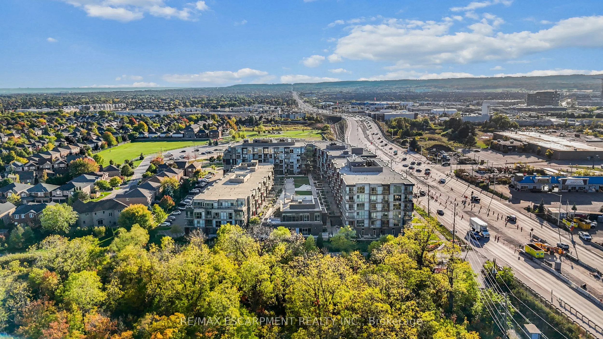 5220 Dundas Street, #D515