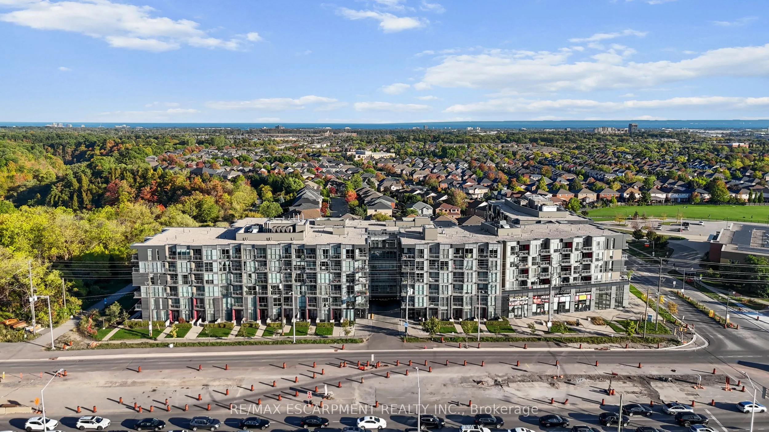 5220 Dundas Street, #D515
