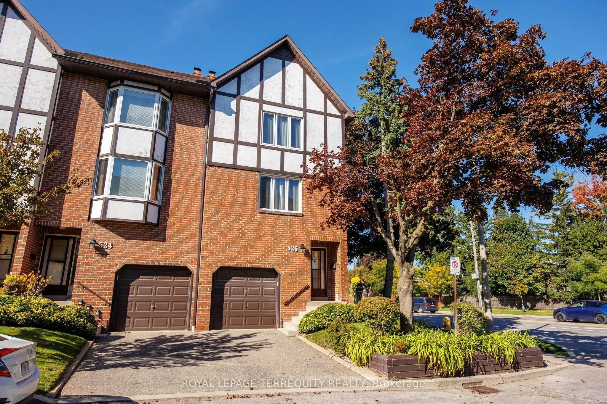 526 Renforth Drive, #14