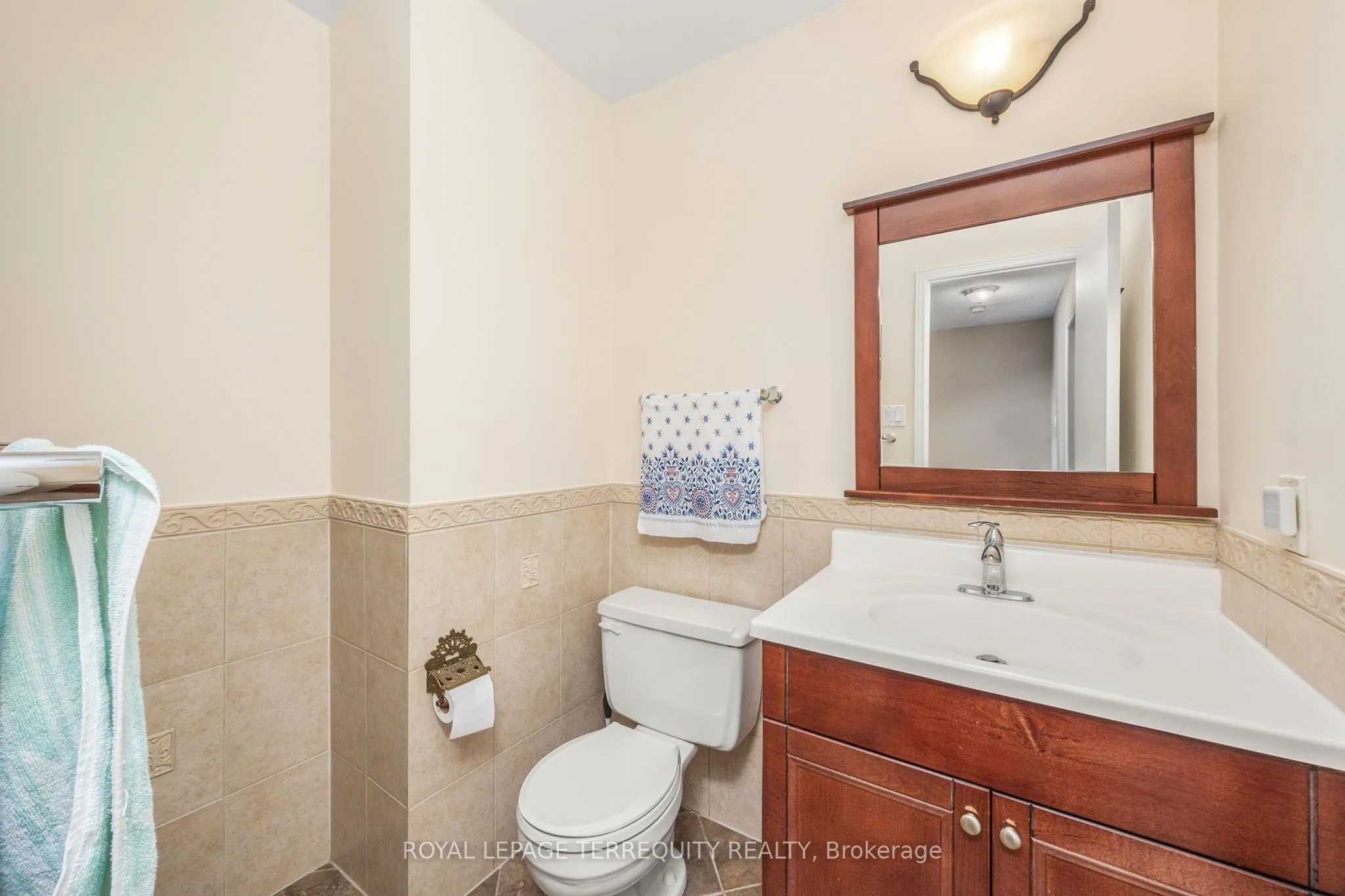 526 Renforth Drive, #14