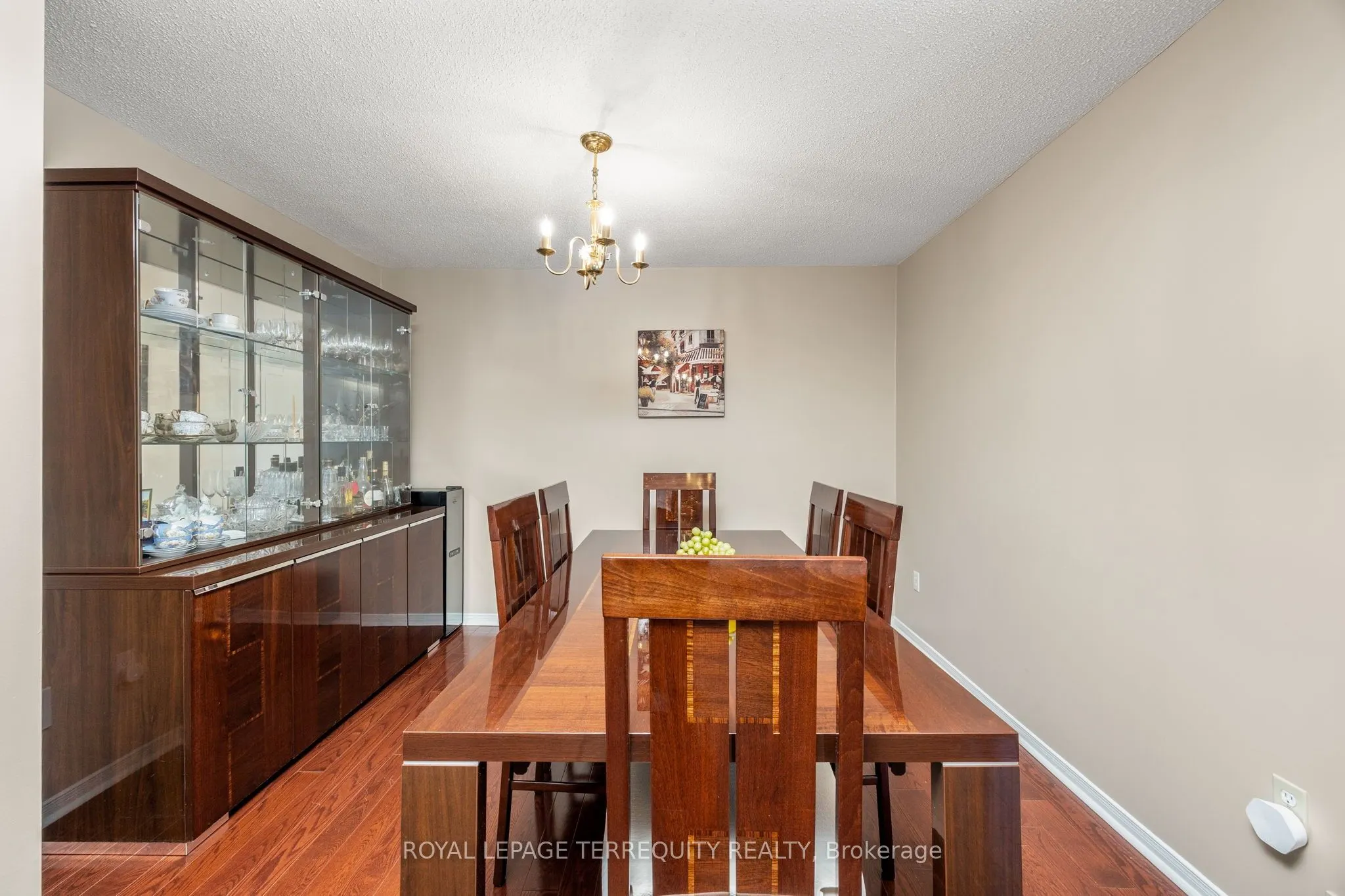 526 Renforth Drive, #14