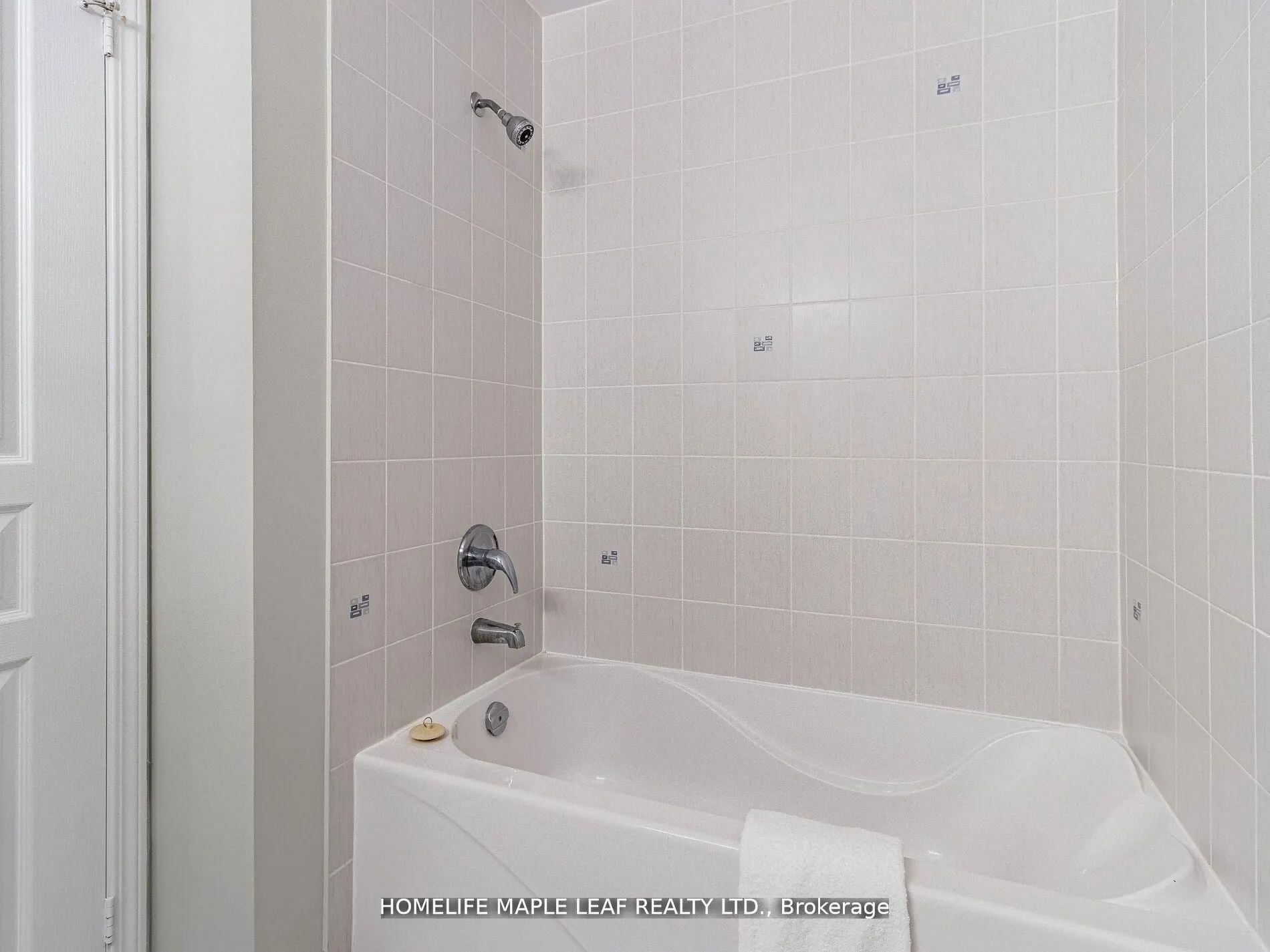 2240 Lakeshore Boulevard W, #LPH02