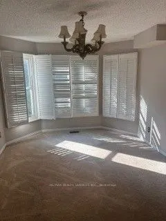 6653 Mockingbird Lane