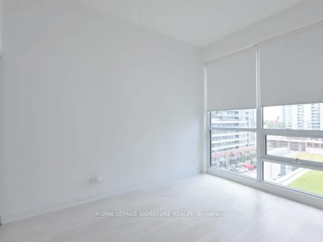 2200 Lakeshore Boulevard W, #805