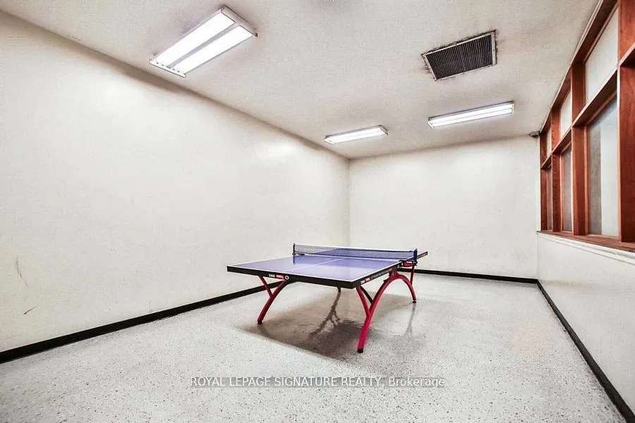 50 Mississauga Valley Boulevard, #1115