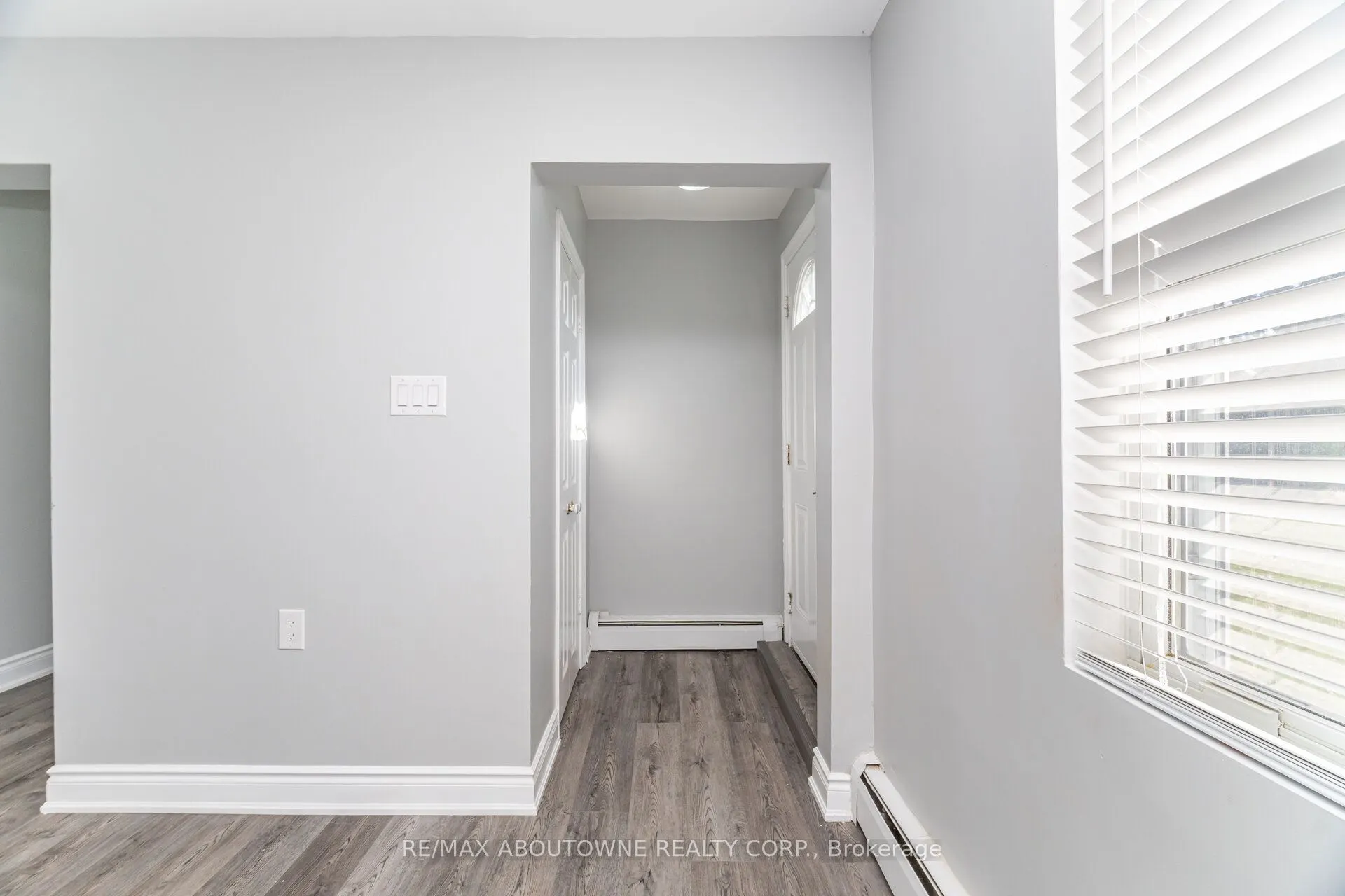 2077 Leighland Road