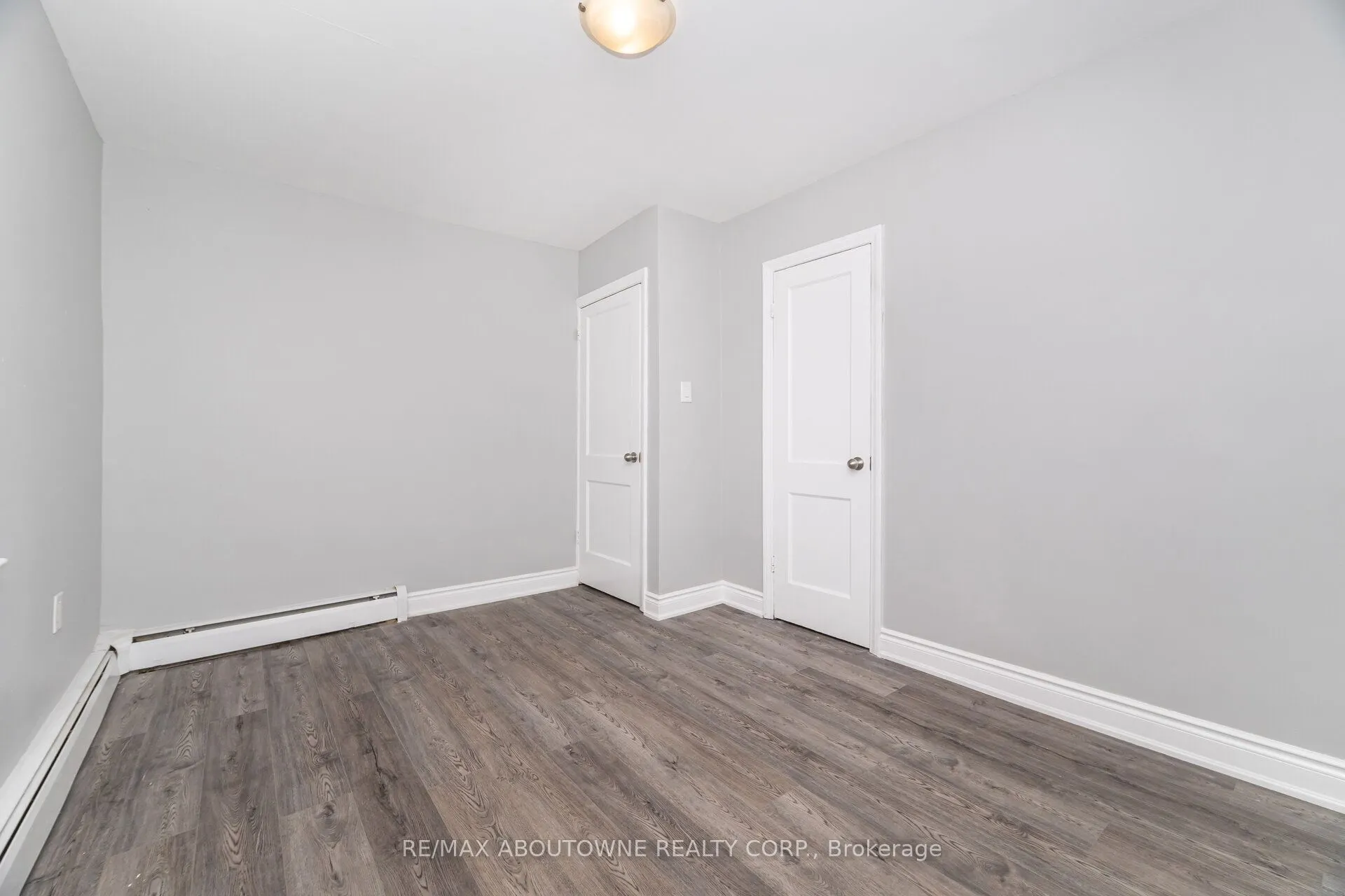 2077 Leighland Road