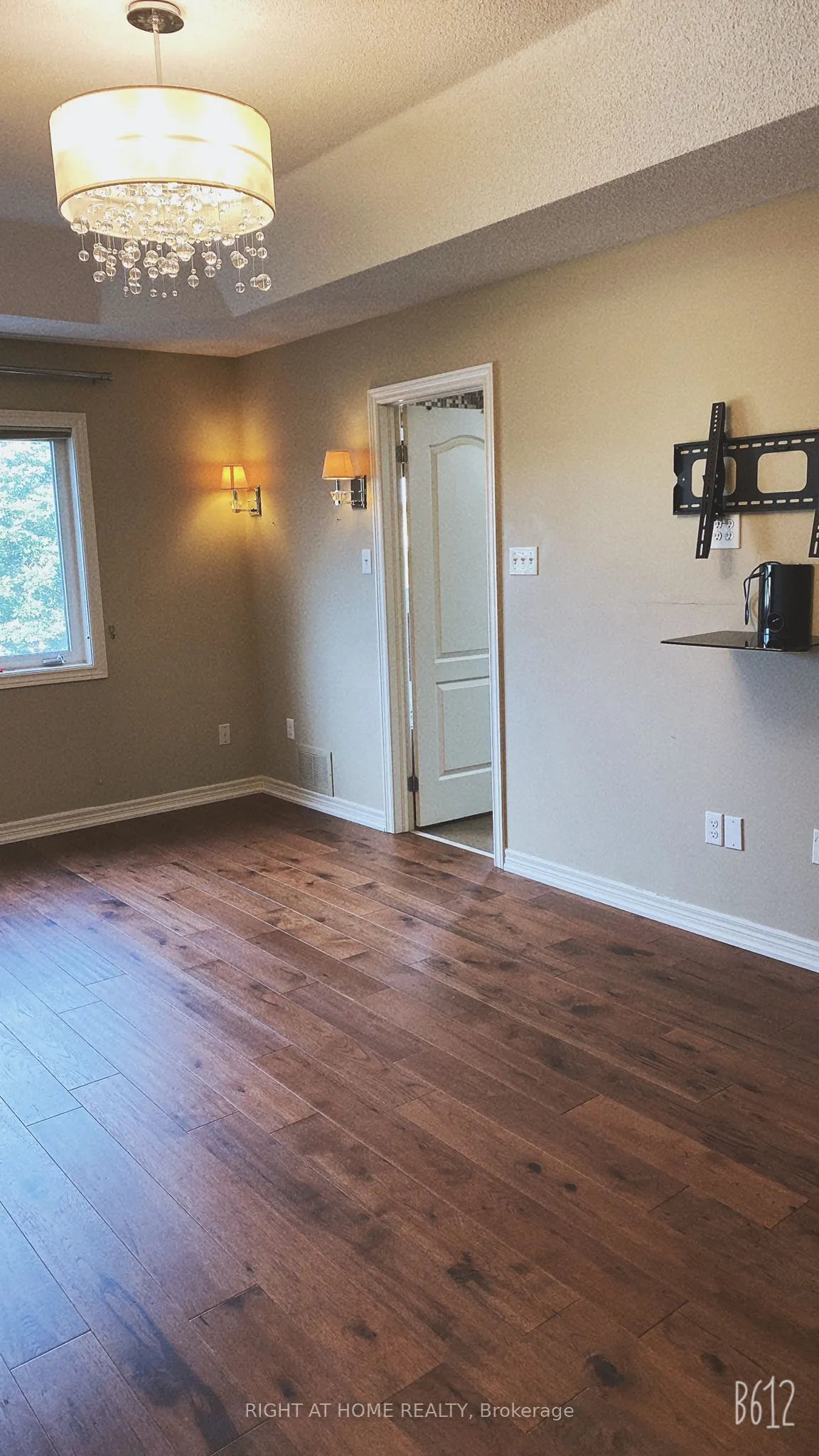 4700 Centretown Way