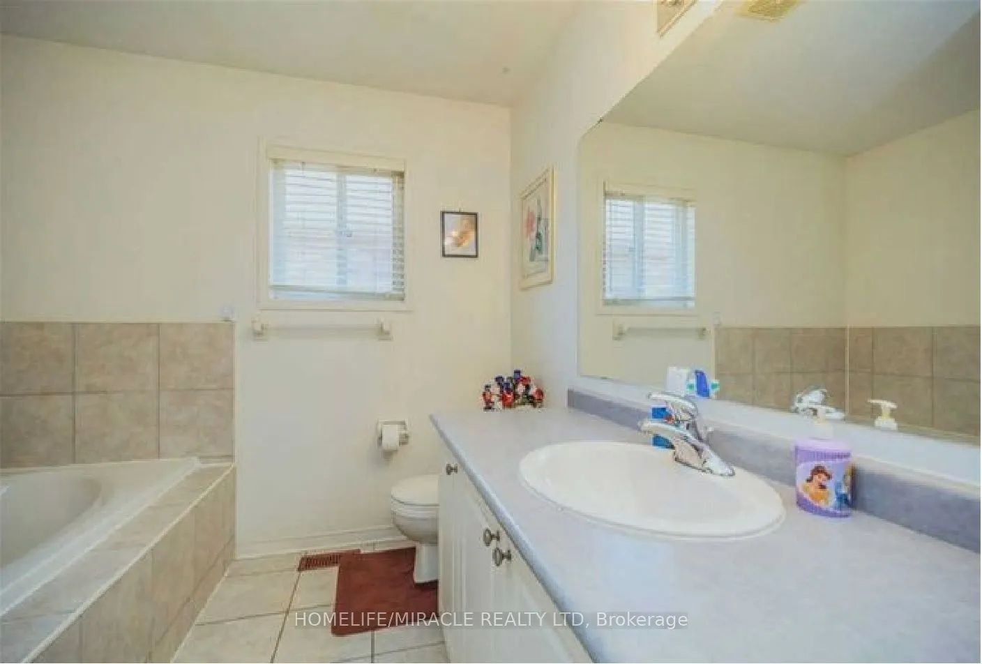 21 Sand Cherry Crescent