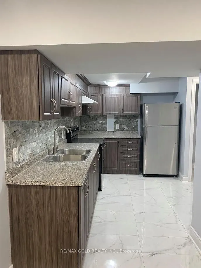 3 Stedford Crescent