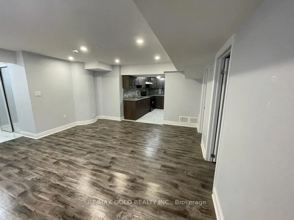 3 Stedford Crescent