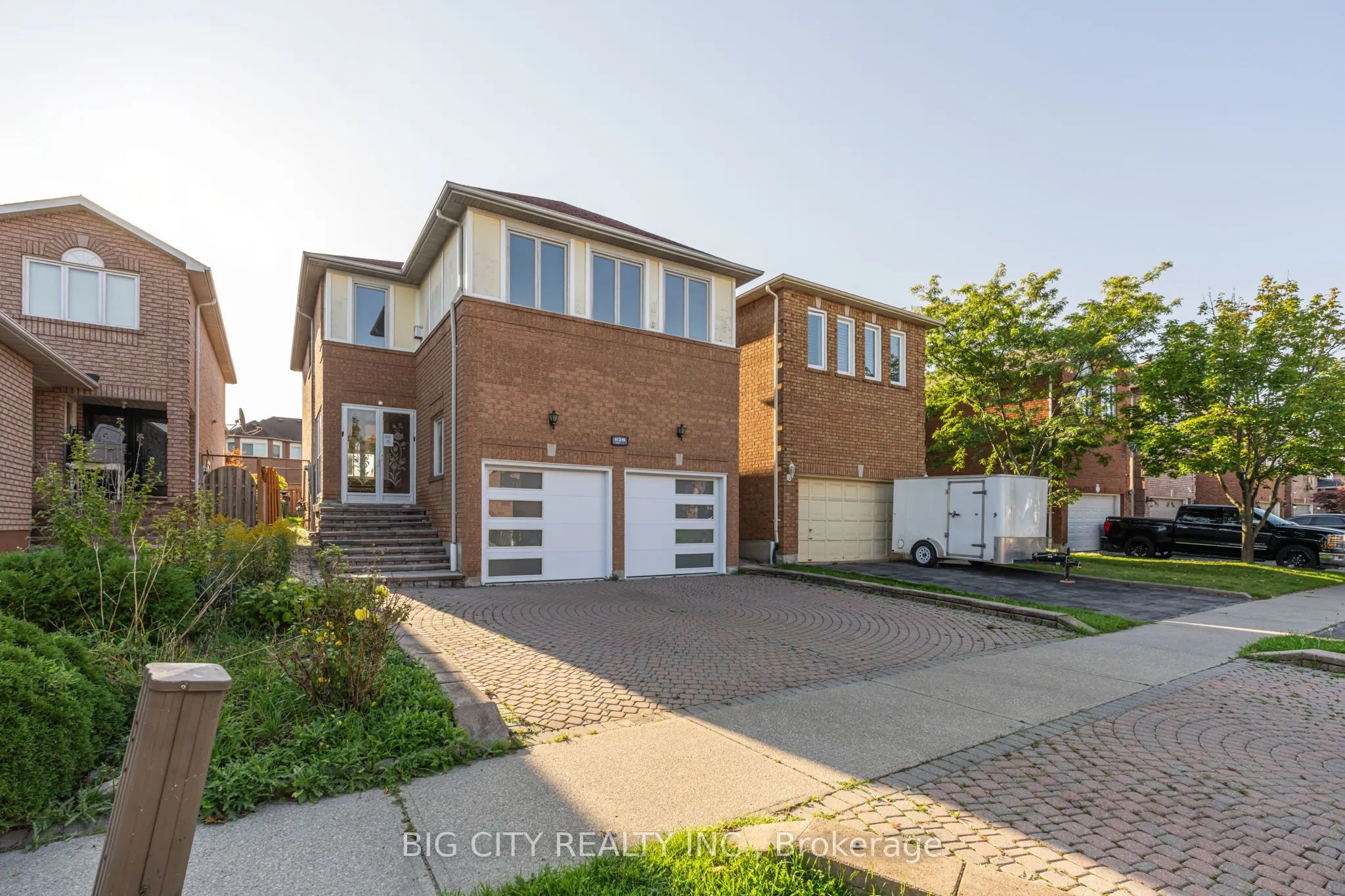 828 Cardington Street