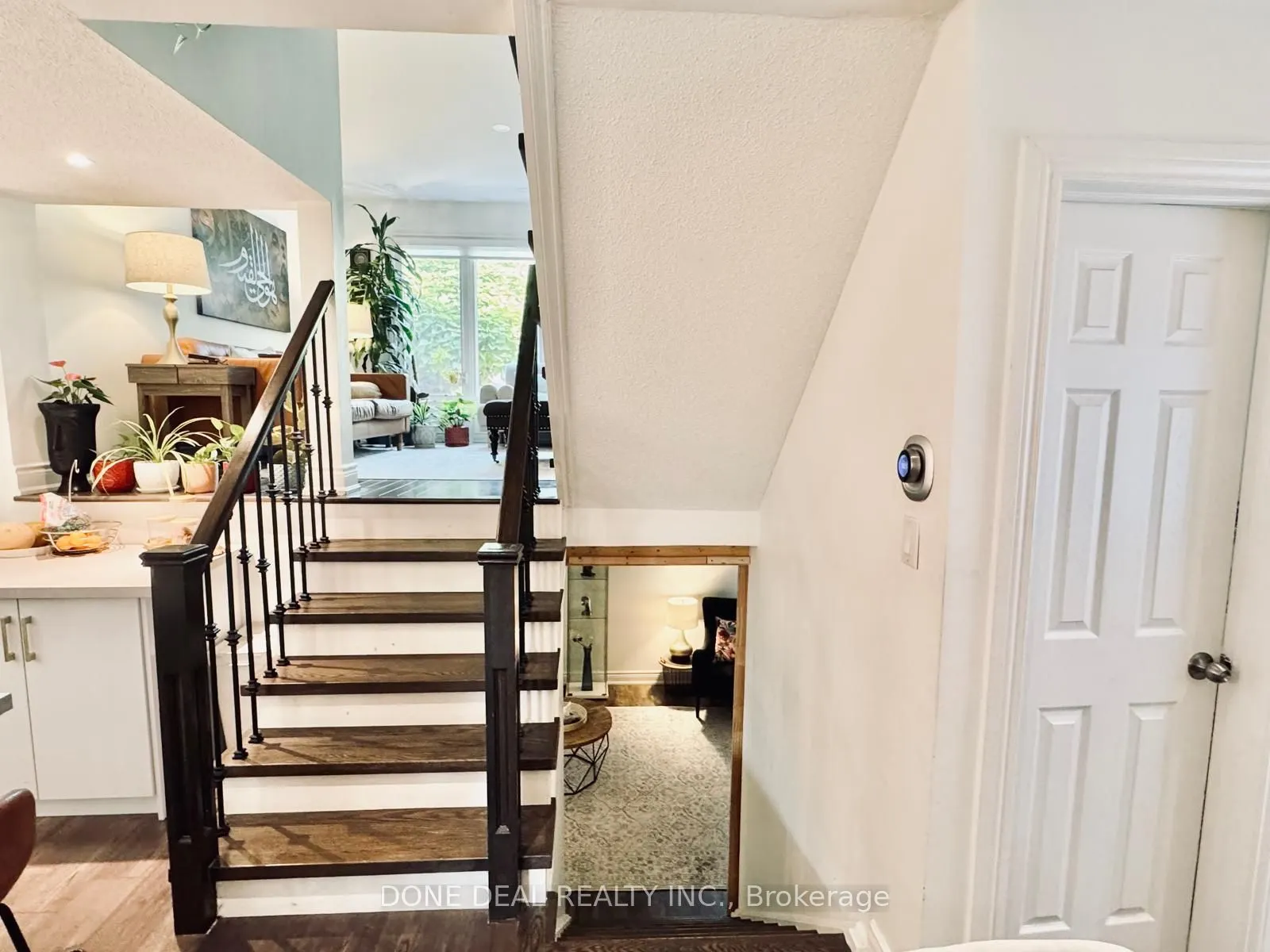 206 Harvest Drive