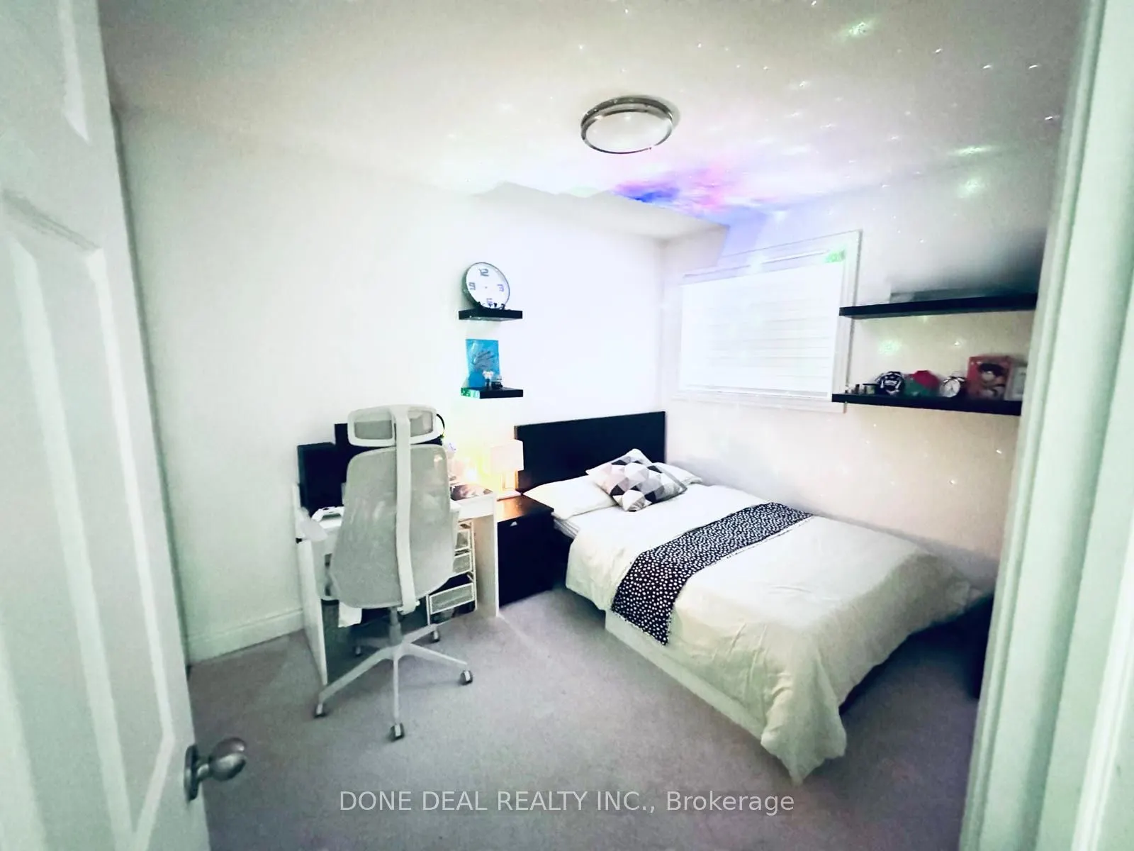 206 Harvest Drive