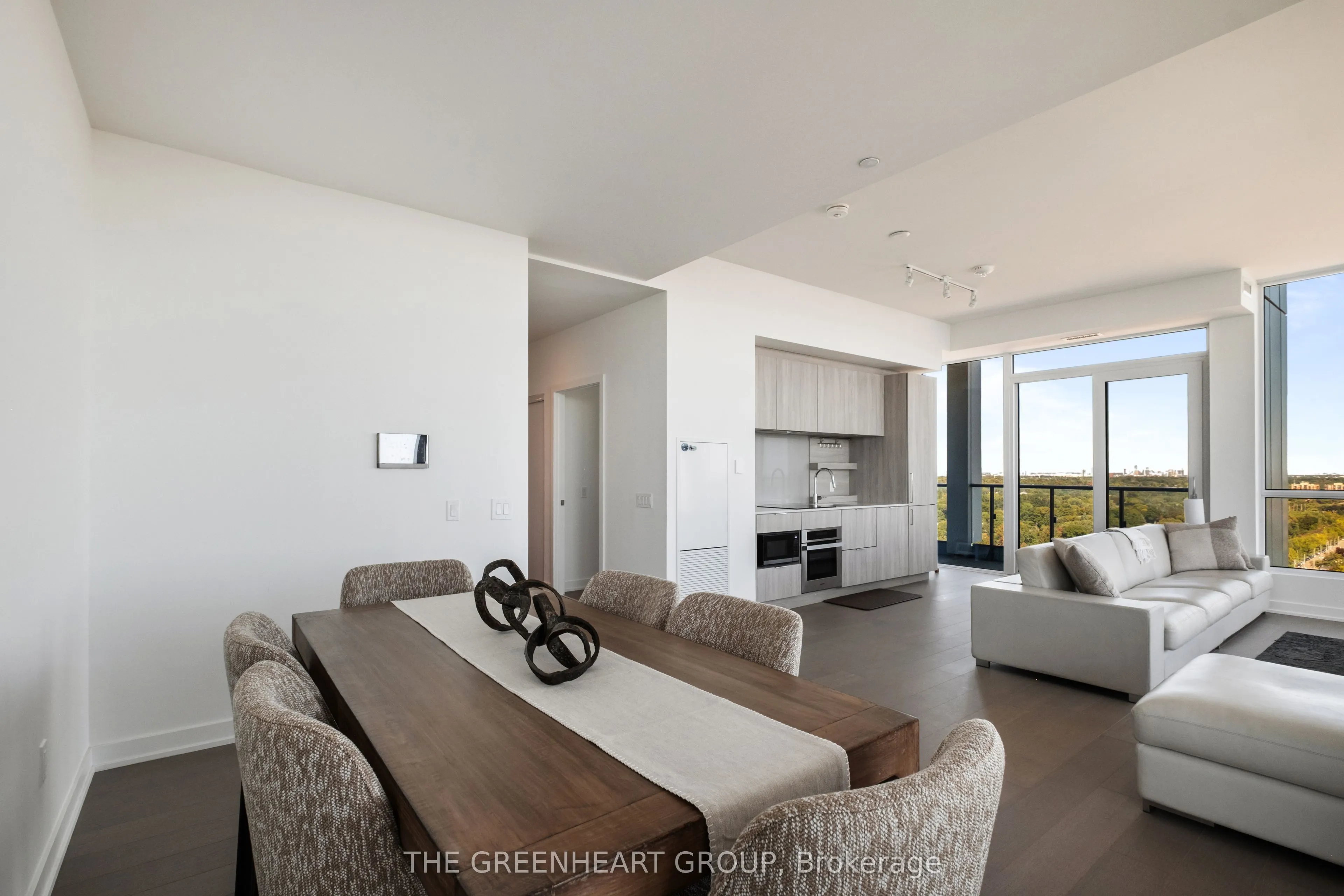 28 Ann Street, #2102