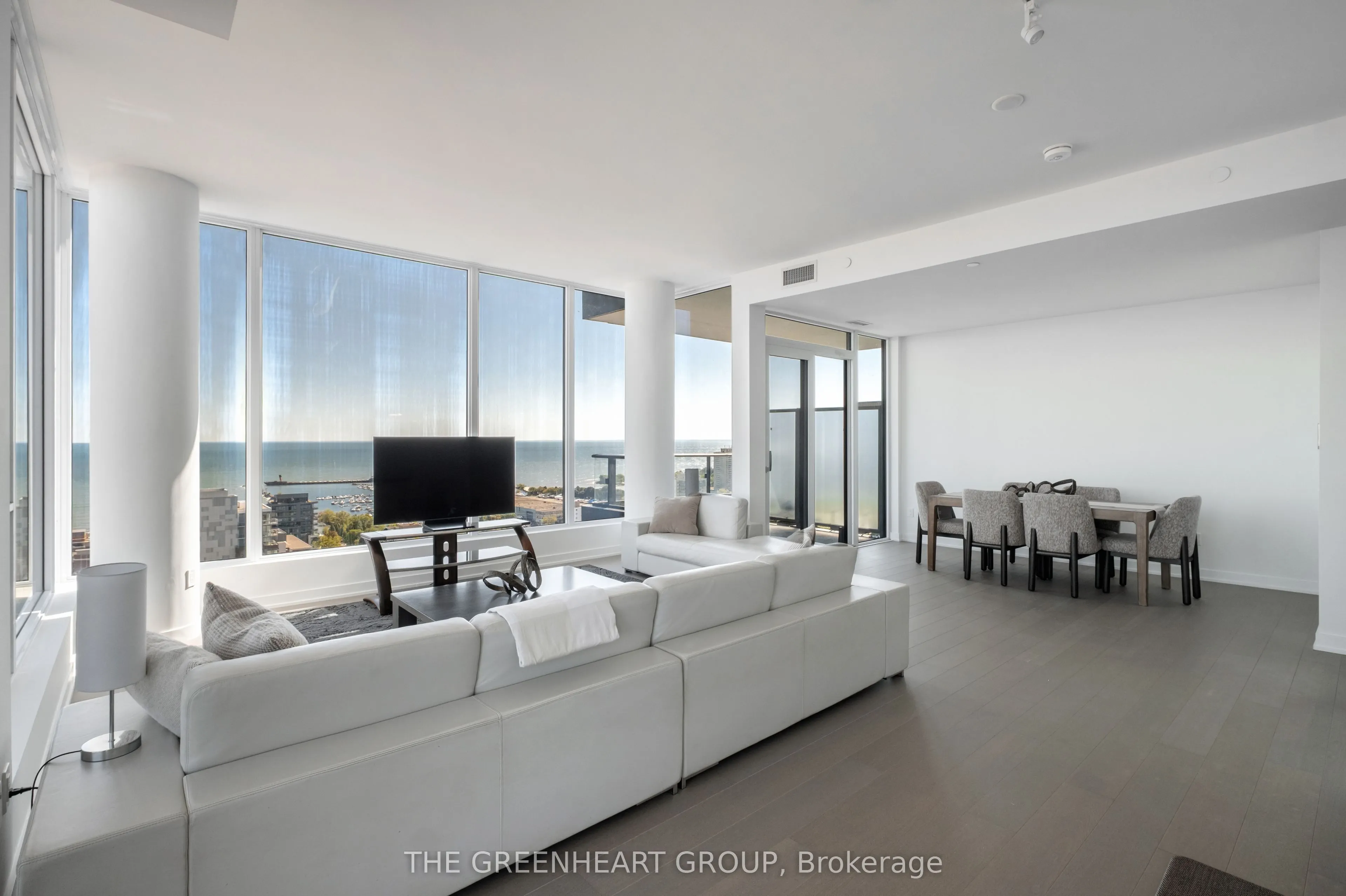28 Ann Street, #2102