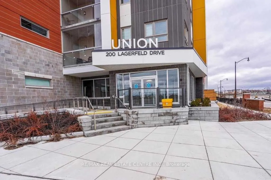200 Lagerfeld Drive, #402