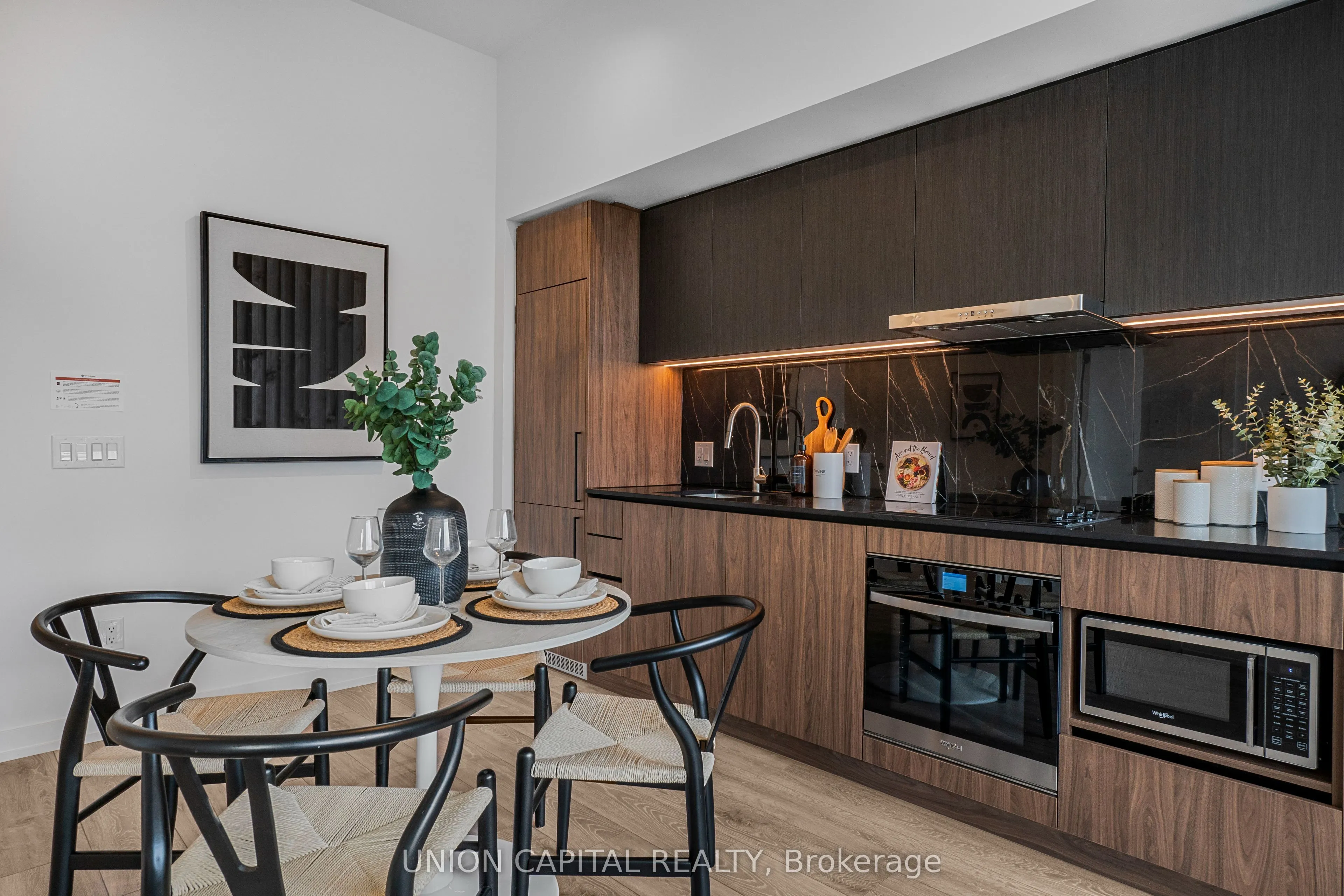 1100 Sheppard Avenue W, #121
