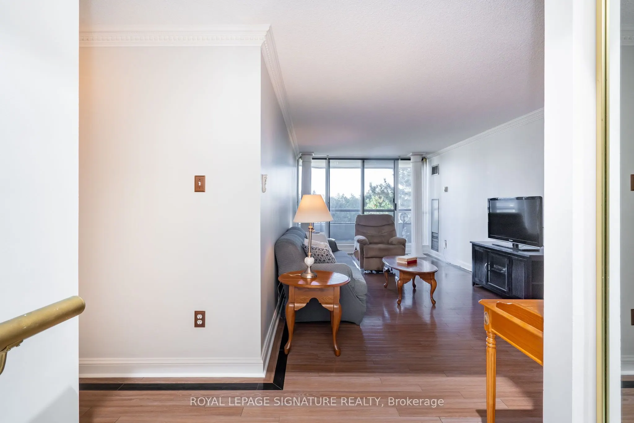 22 Hanover Road, #407