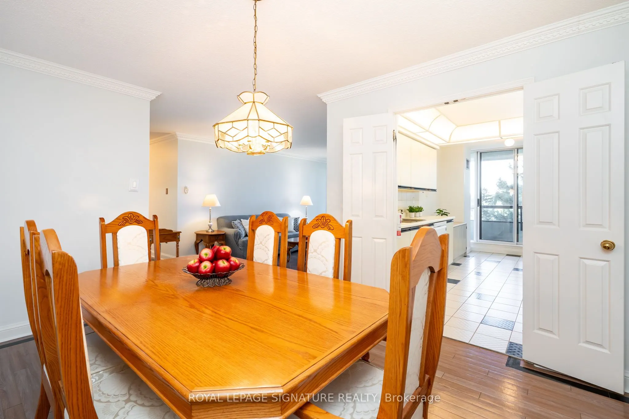 22 Hanover Road, #407