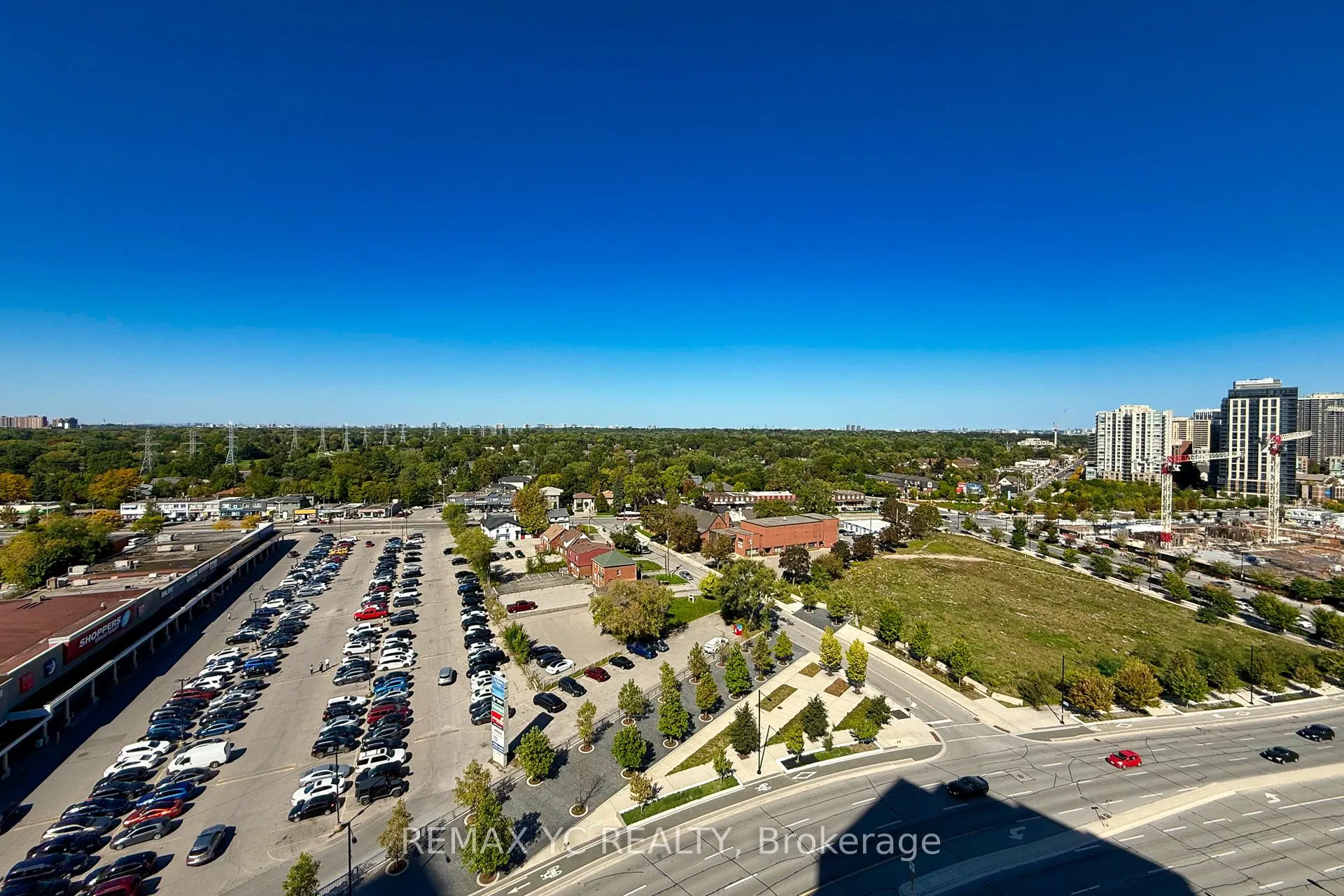 5229 Dundas Street W, #1604