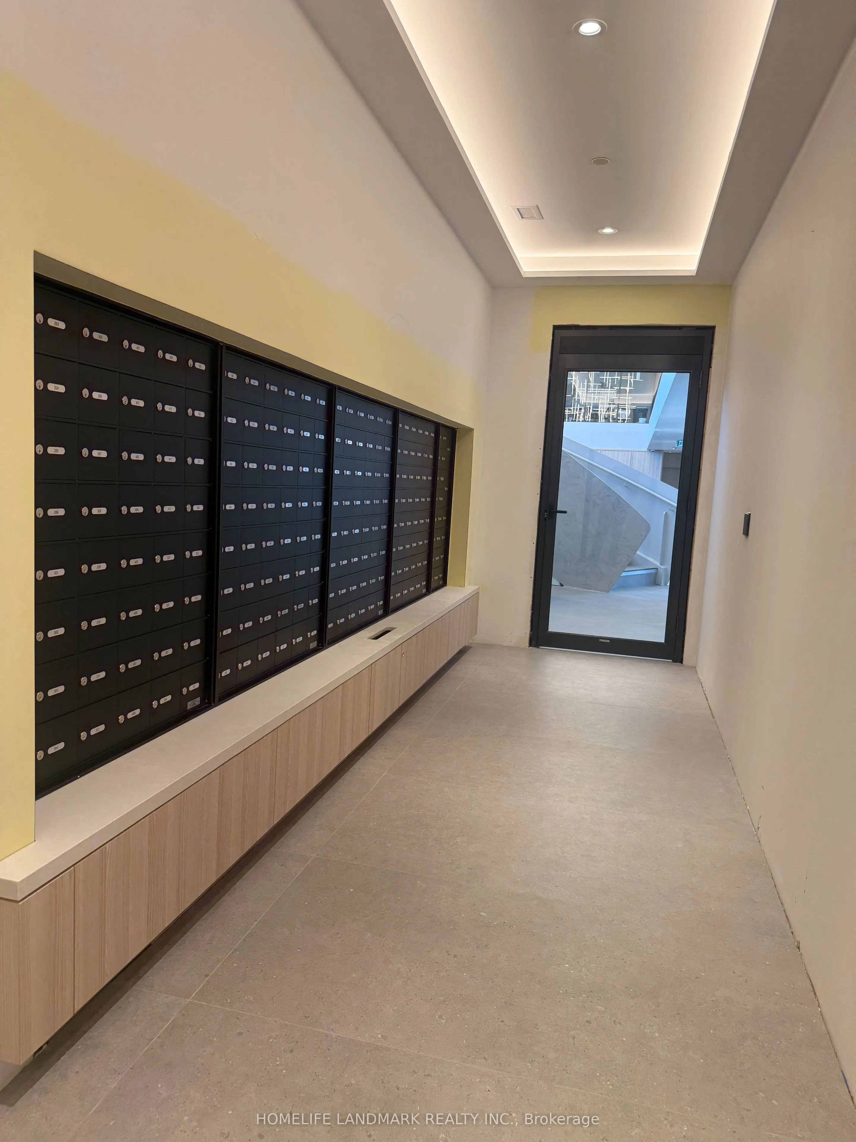 3079 Trafalgar Road, #1906
