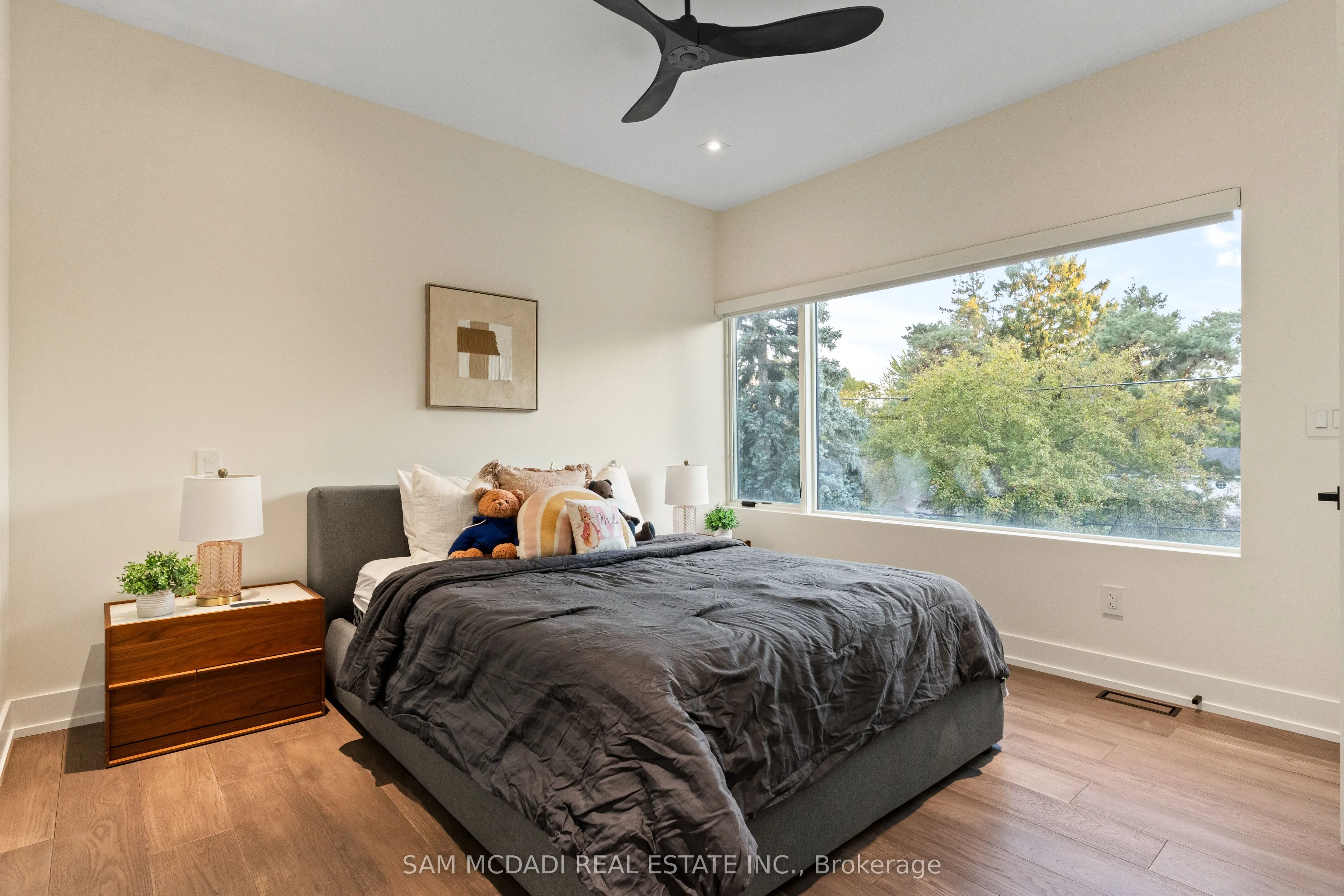 2075 Shawanaga Trail