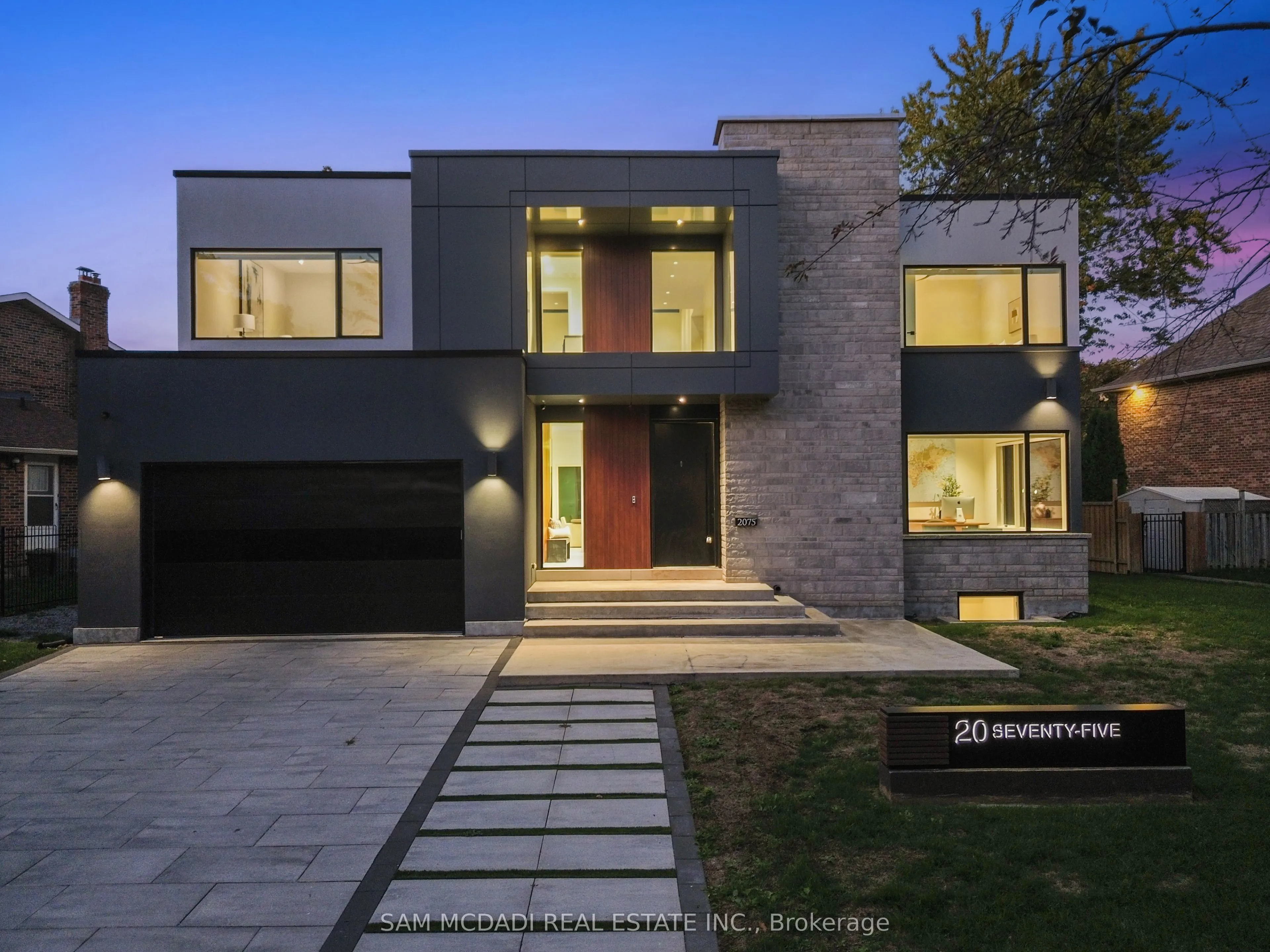 2075 Shawanaga Trail