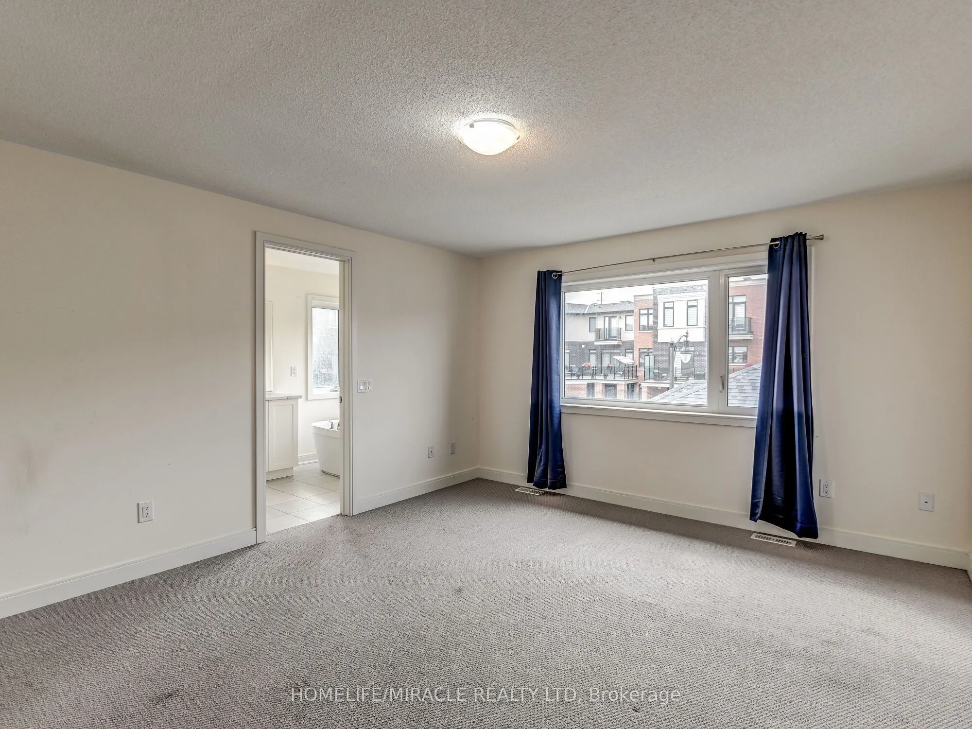 66 Pearman Crescent