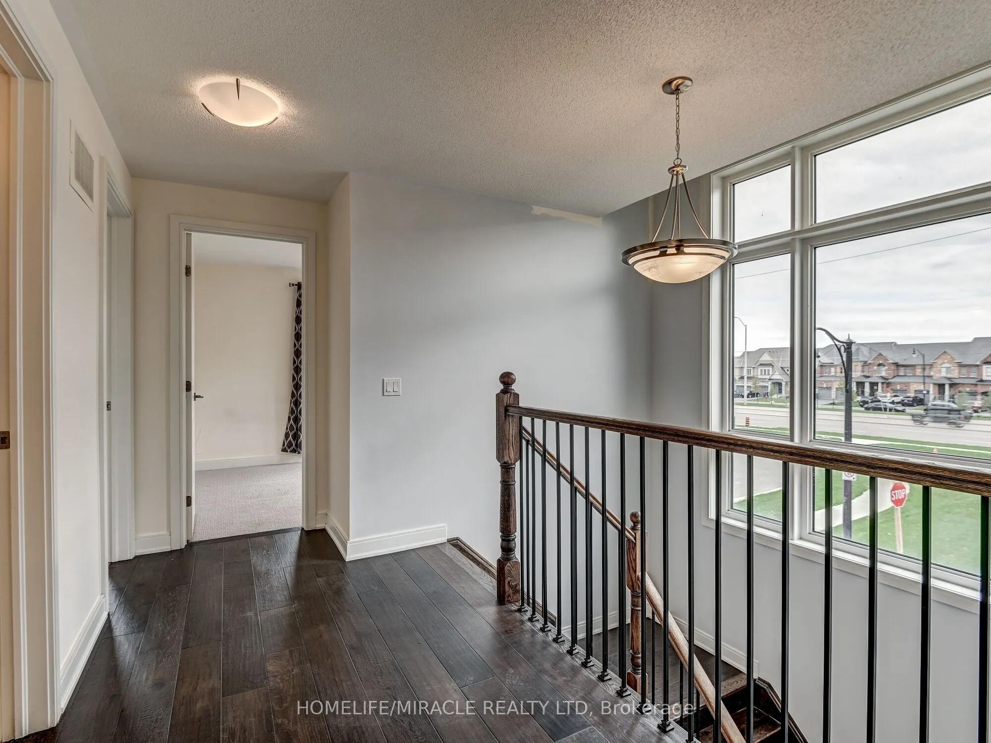 66 Pearman Crescent