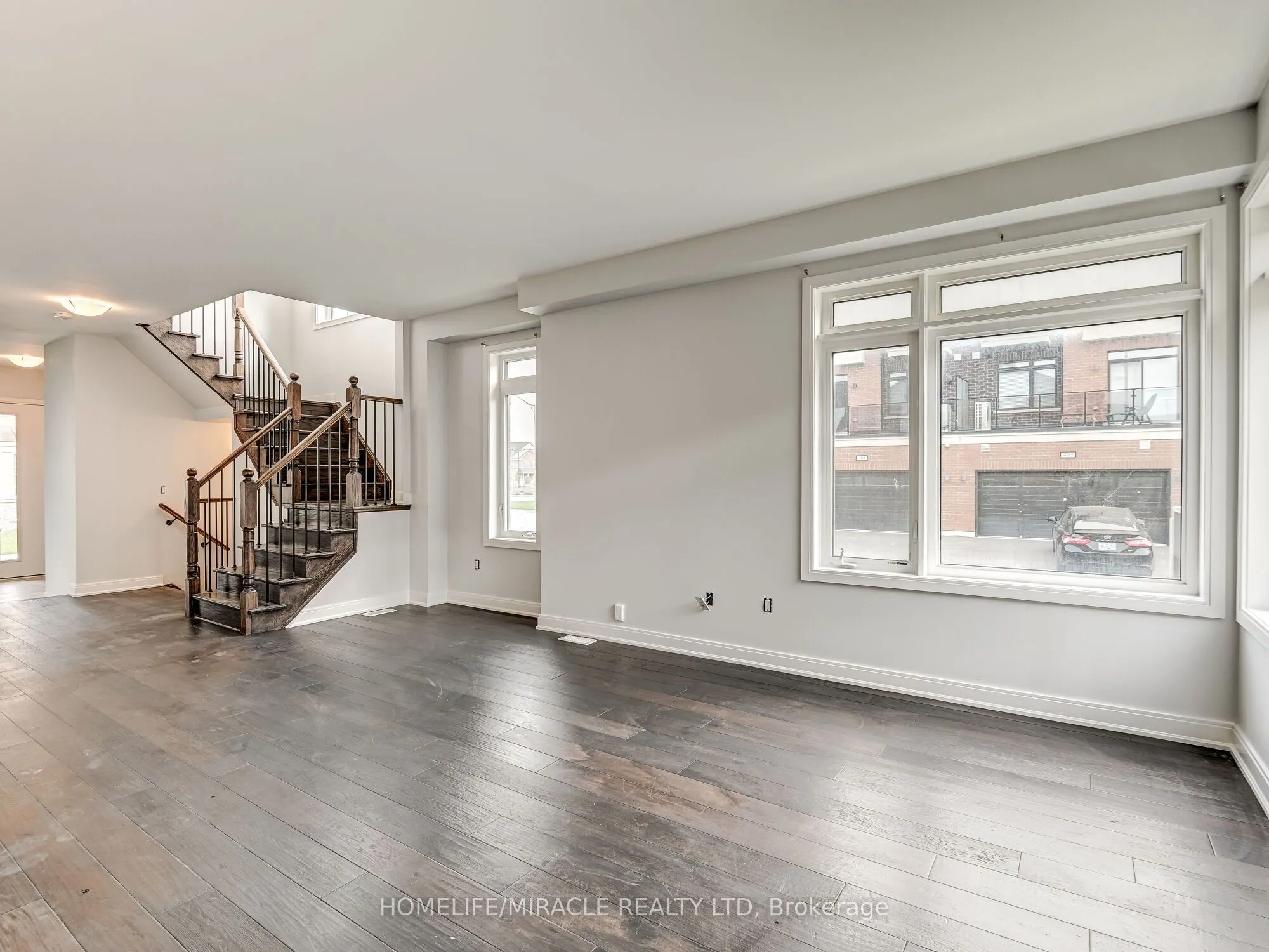 66 Pearman Crescent
