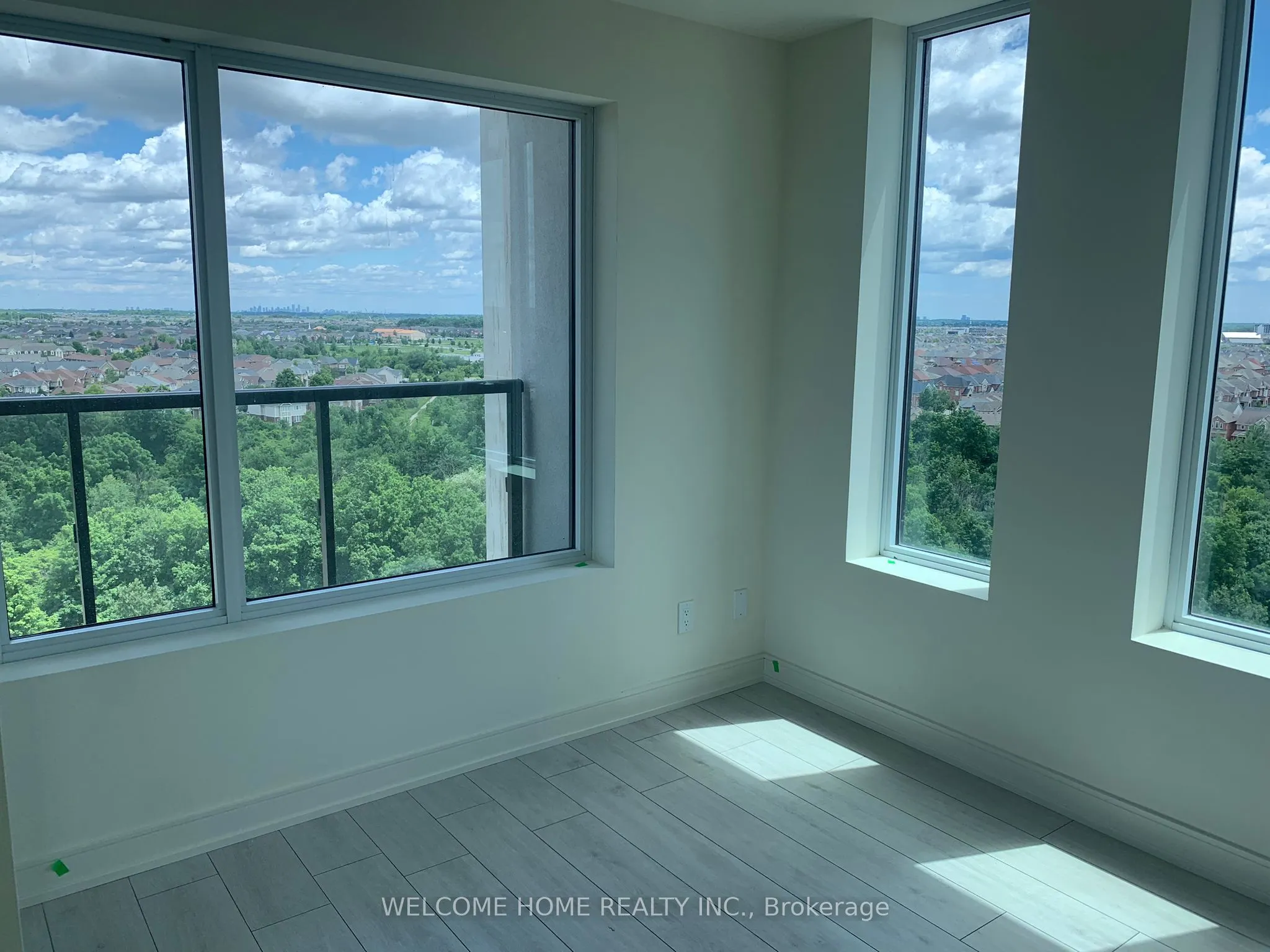 8010 Derry Road, #1102