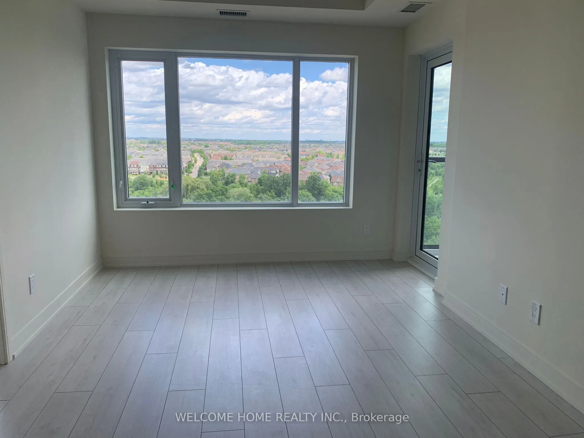 8010 Derry Road, #1102