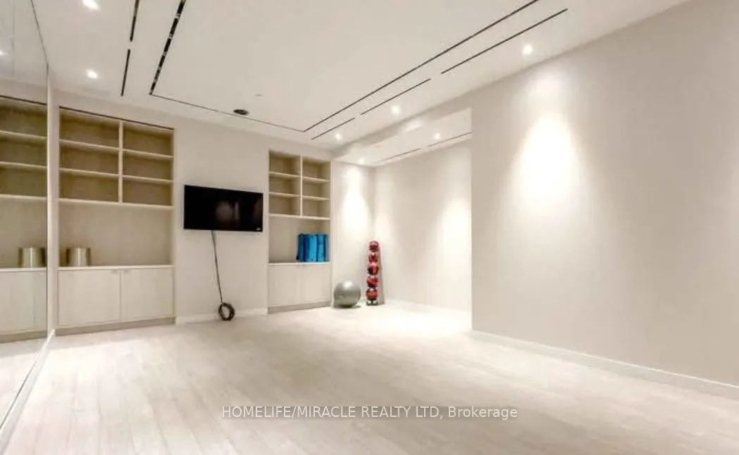 28 Ann Street, #1411