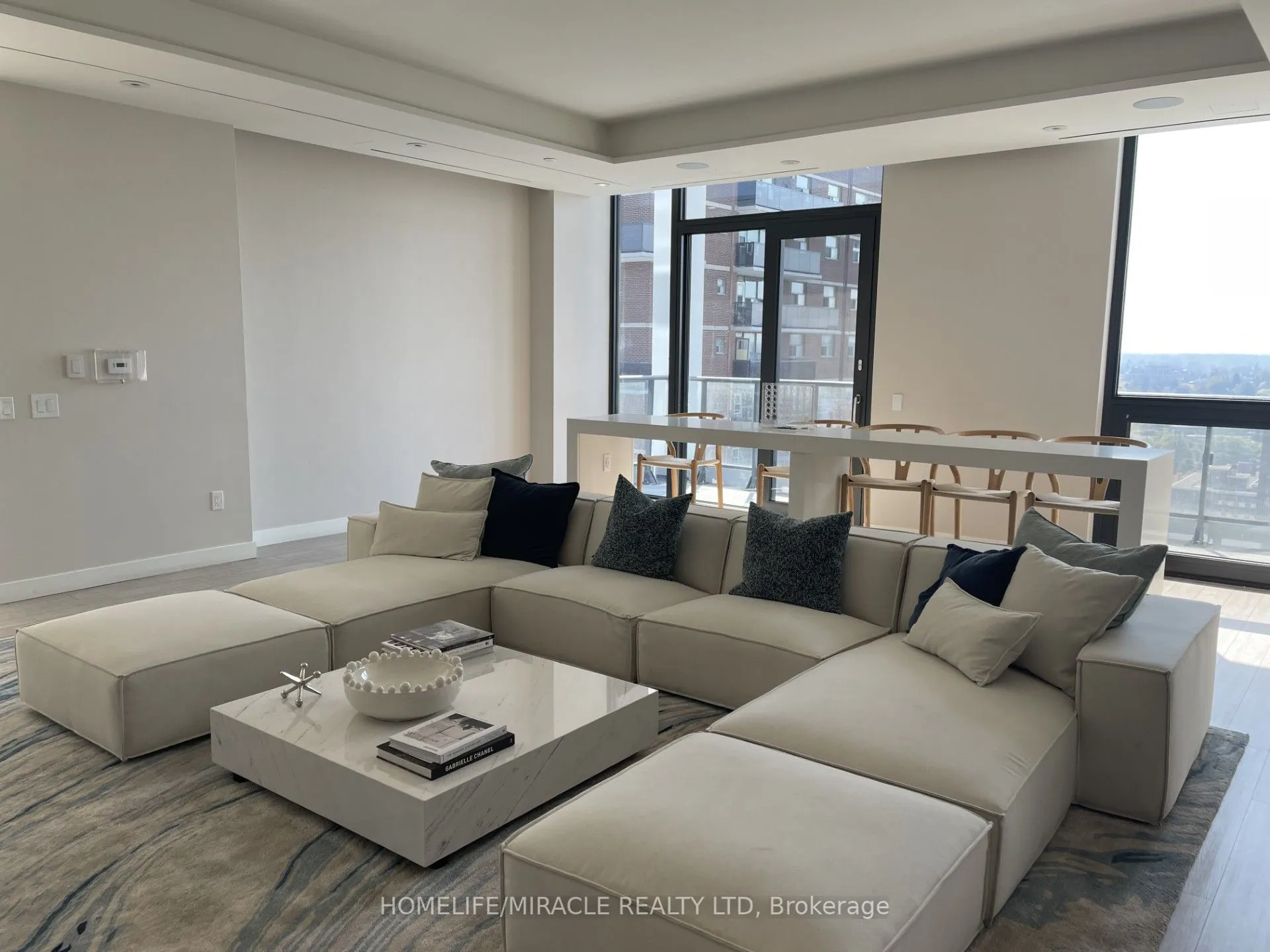 28 Ann Street, #1411