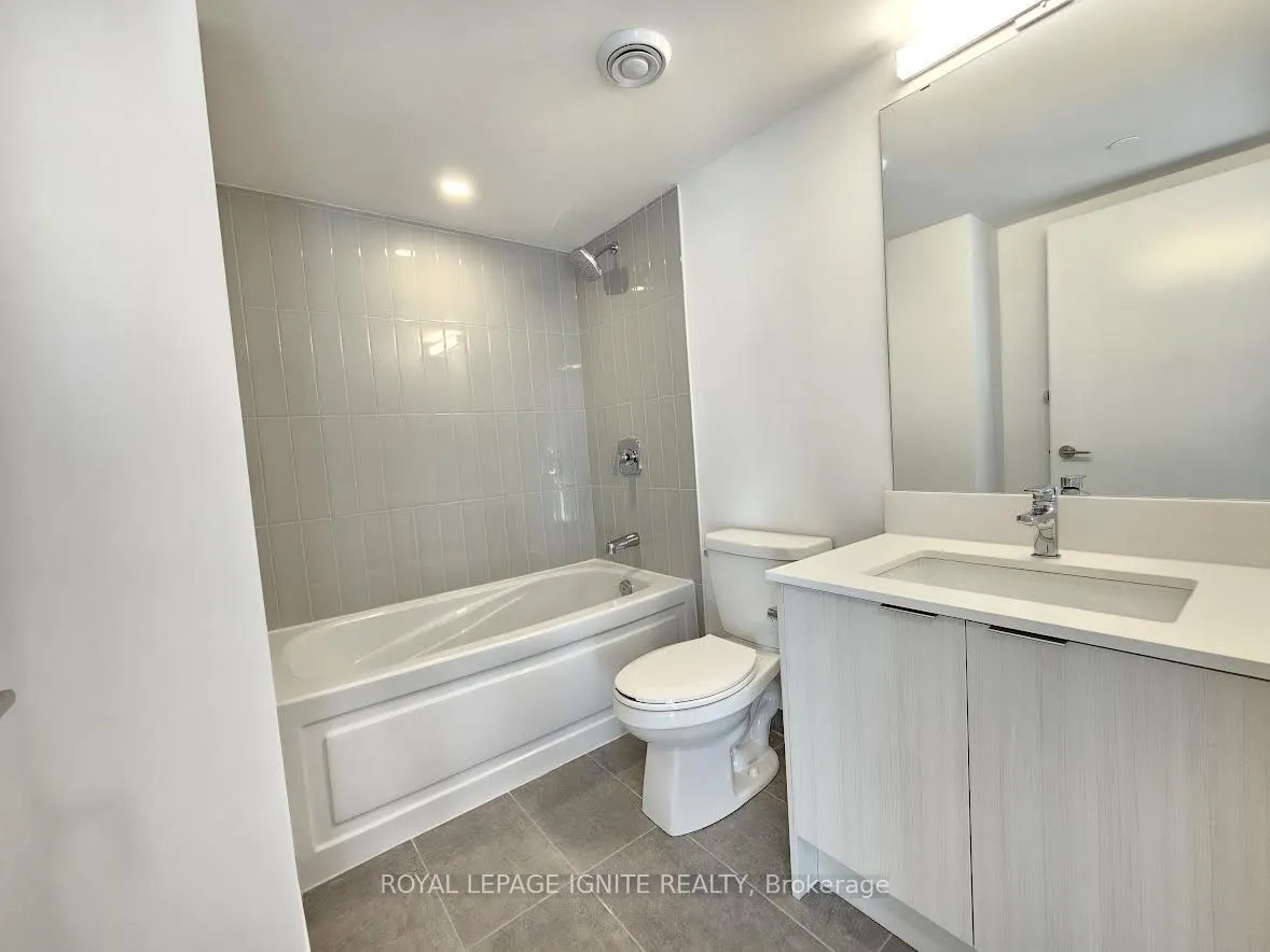 225 Malta Avenue, #807